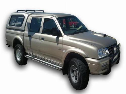 2003 MITSUBISHI COLT 2.8 TDI2X4 DOUBLE CAB 2003 MITSUBISHI COLT 2.8 TDI2X4 DOUBLE CAB