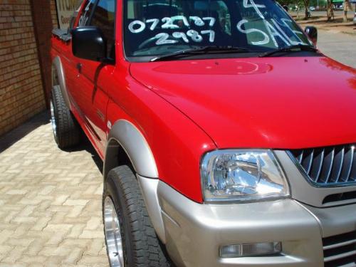 2009 MITSUBISHI COLT CLUB CAB 3.0  V6 2009 MITSUBISHI COLT CLUB CAB 3.0  V6