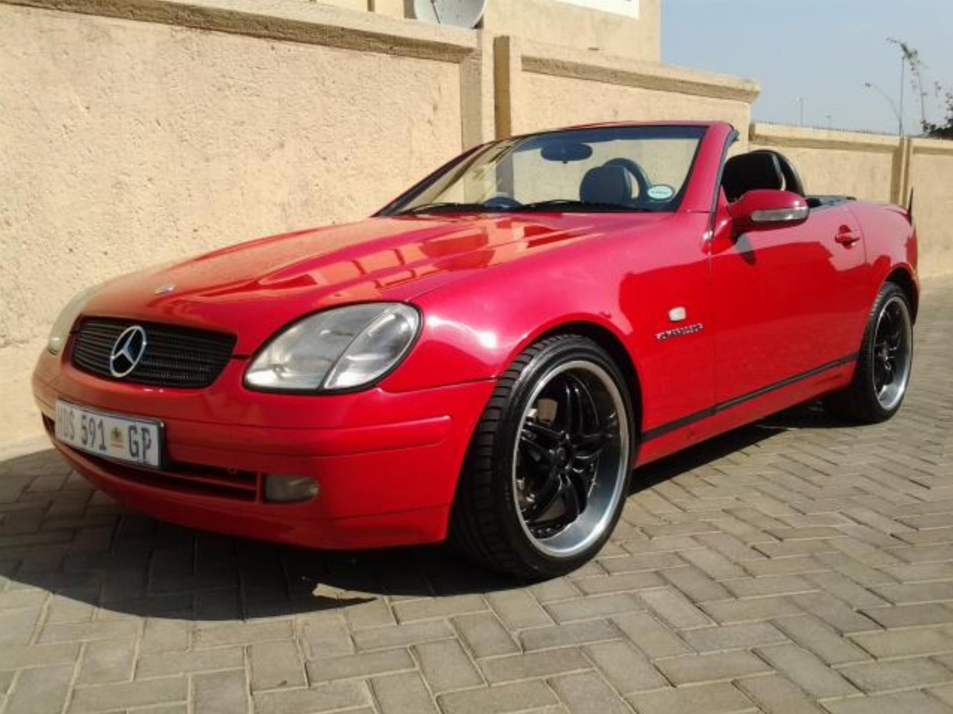 Used Mercedes Benz SLK 230 Auto Compressor 1998 on auction with a price of R 130,000. Mercedes Benz SLK 230 Auto Compressor