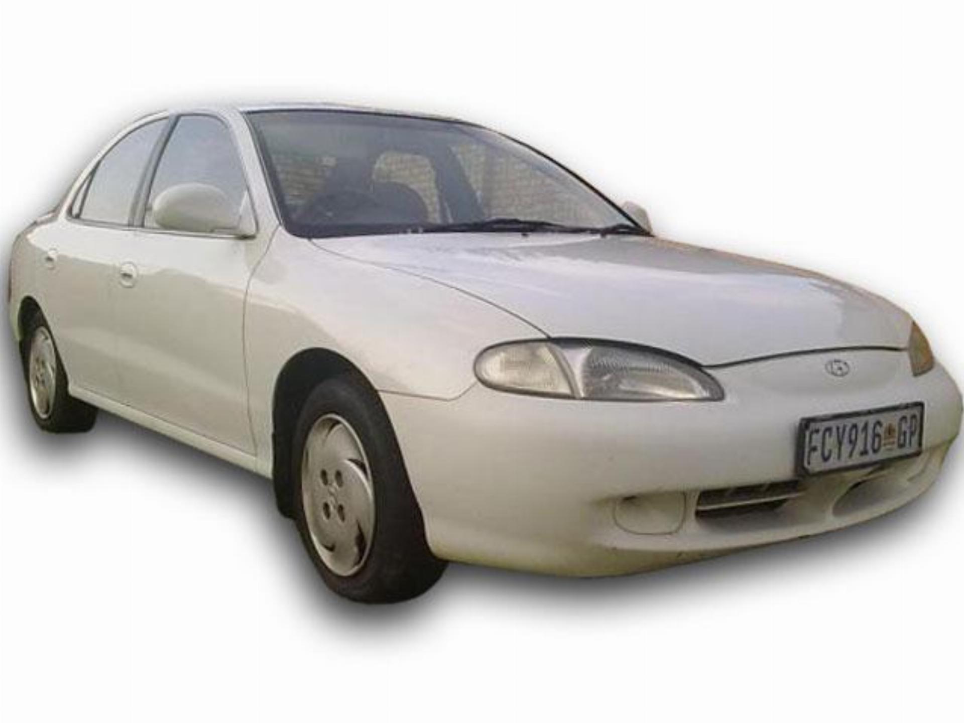 Used Hyundai Elantra 1.6 GLS 1997 on auction PV1002223