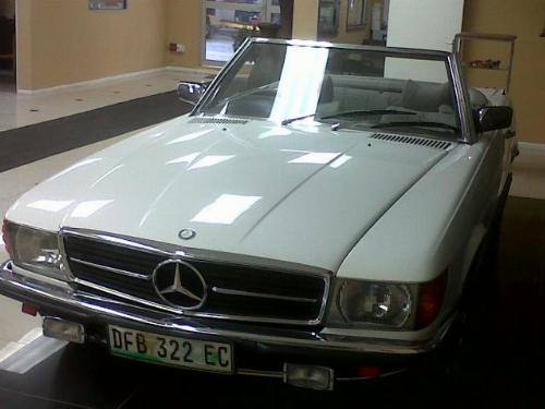 1977 MERCEDES BENZ SL 450 CONVERTIBLE 1977 MERCEDES BENZ SL 450 CONVERTIBLE