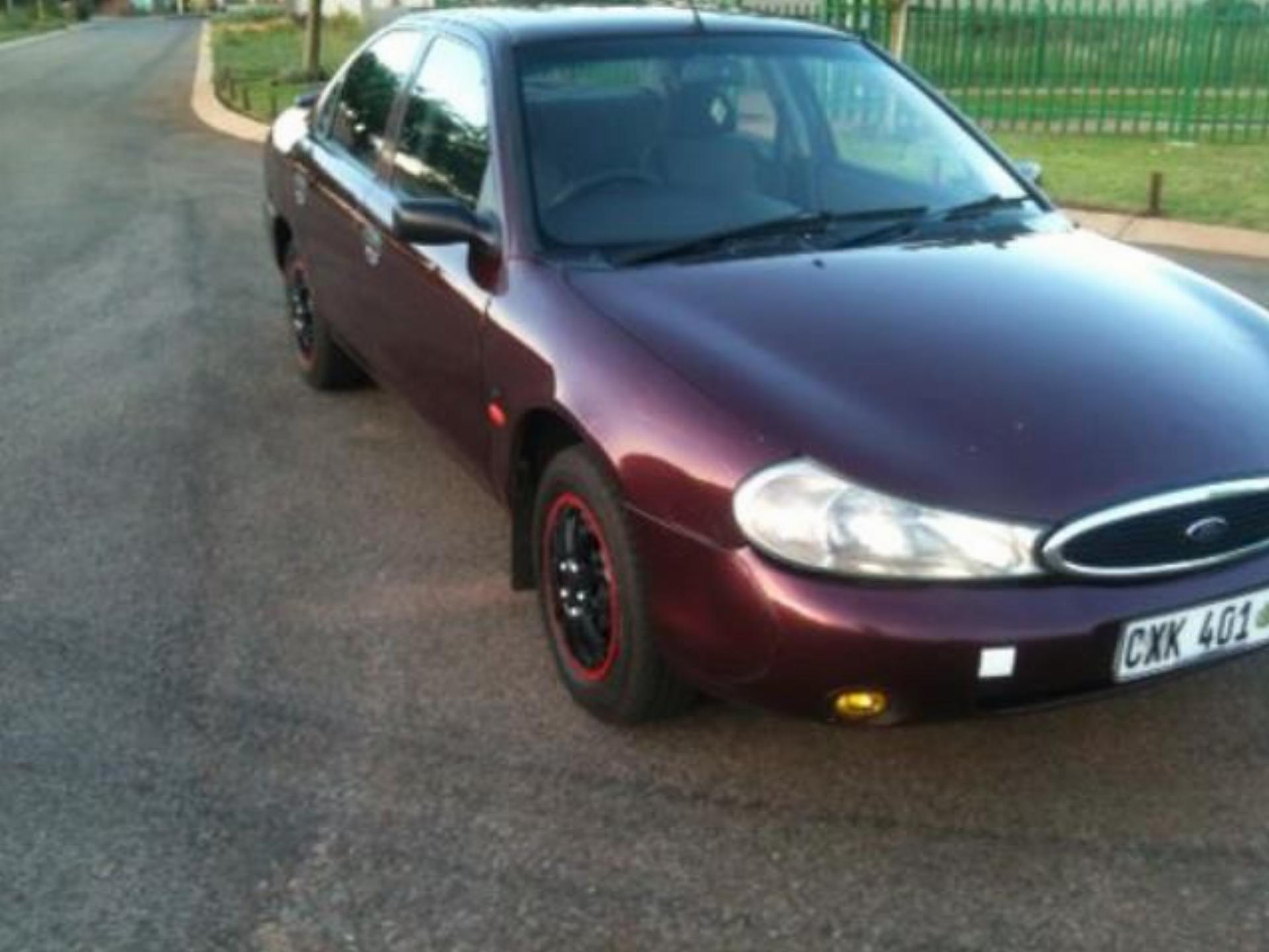 Ford Mondeo 2.0I