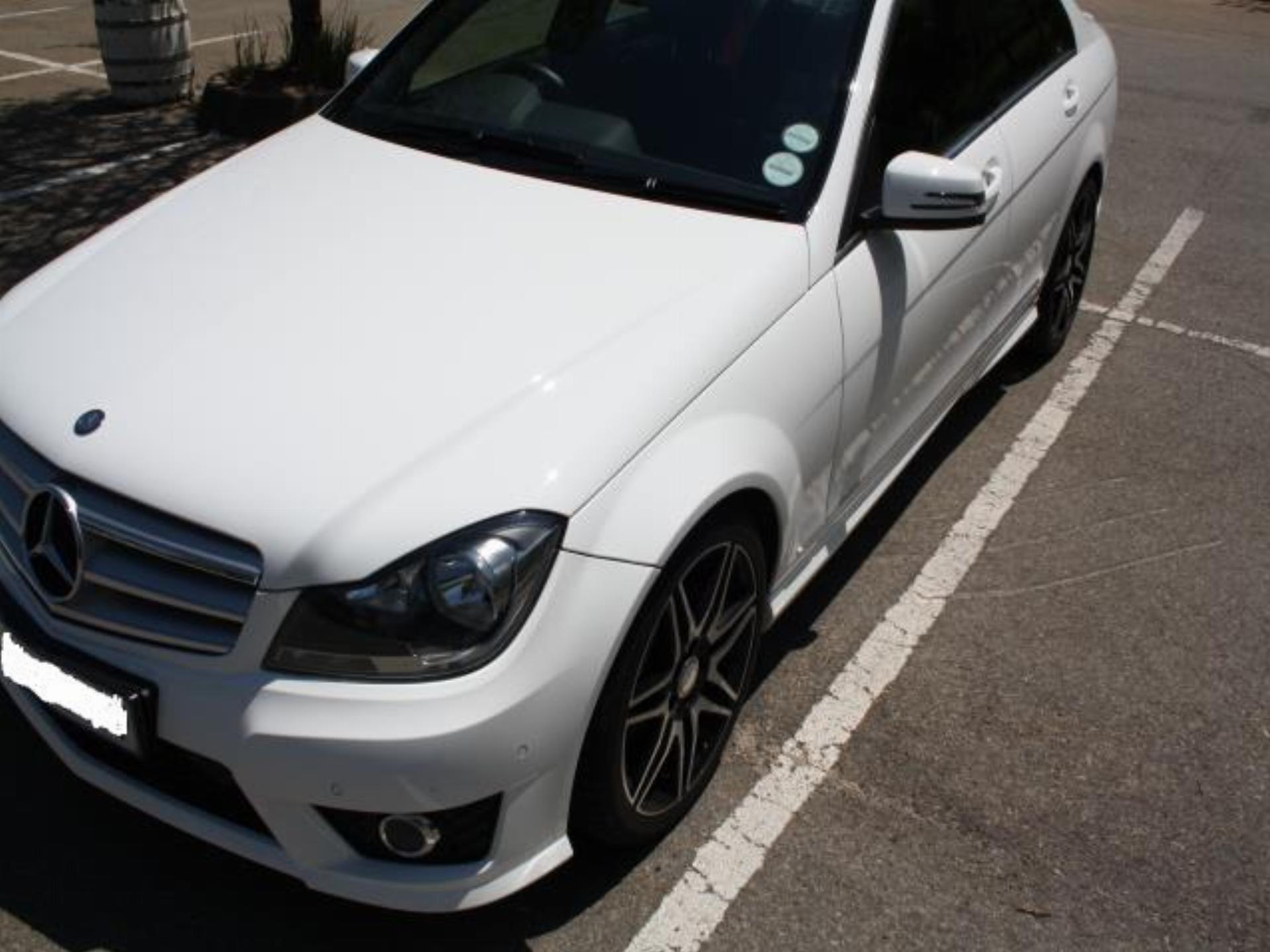 Used Mercedes Benz C Class C 200K Amg Package + 2012 on auction with a price of R 455,000. Mercedes Benz C Class C 200K Amg Package +