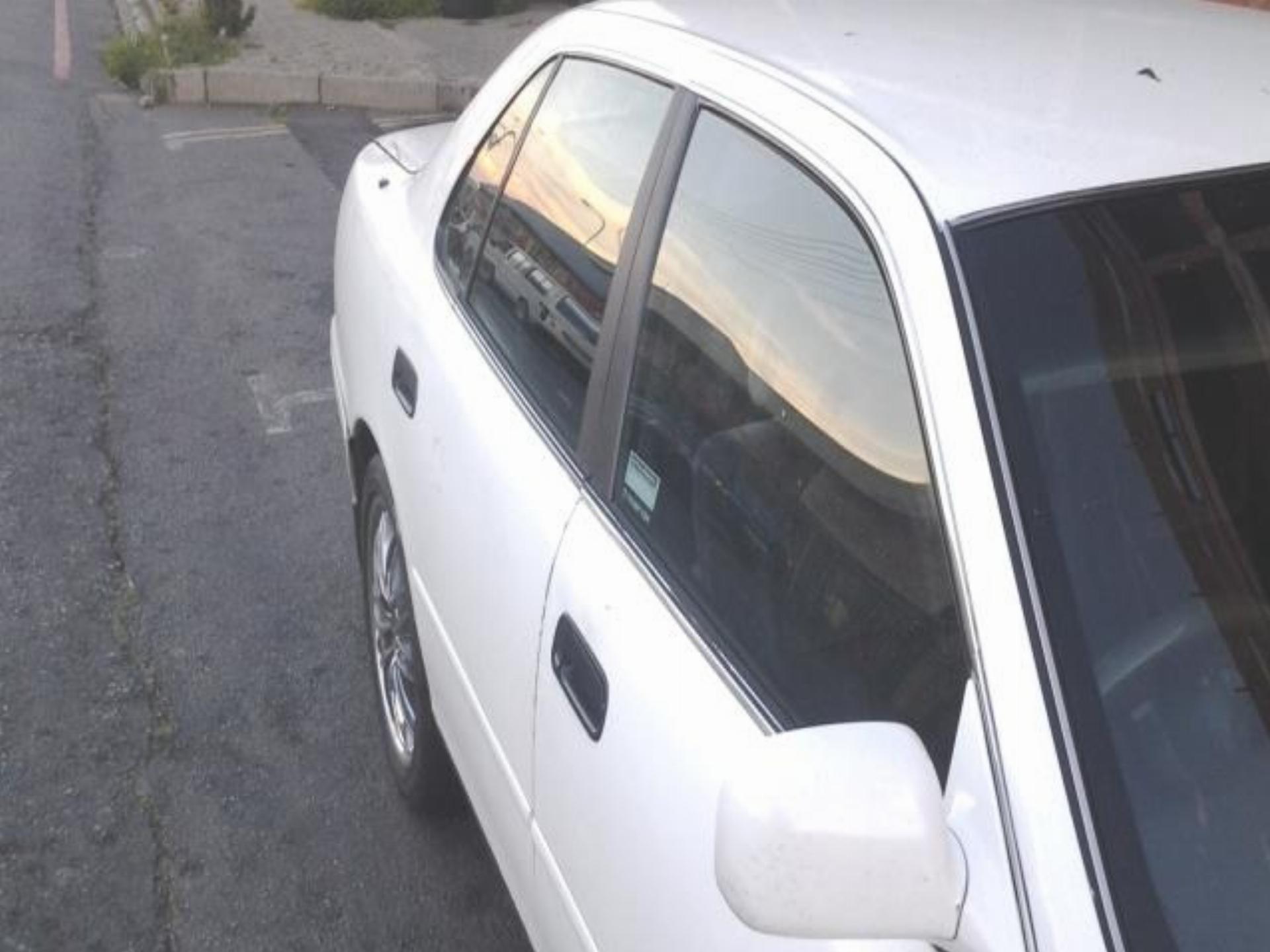 Used Toyota Camry 2.0 SI 1995 on auction with a price of R 27,000. Toyota Camry 2.0 SI
