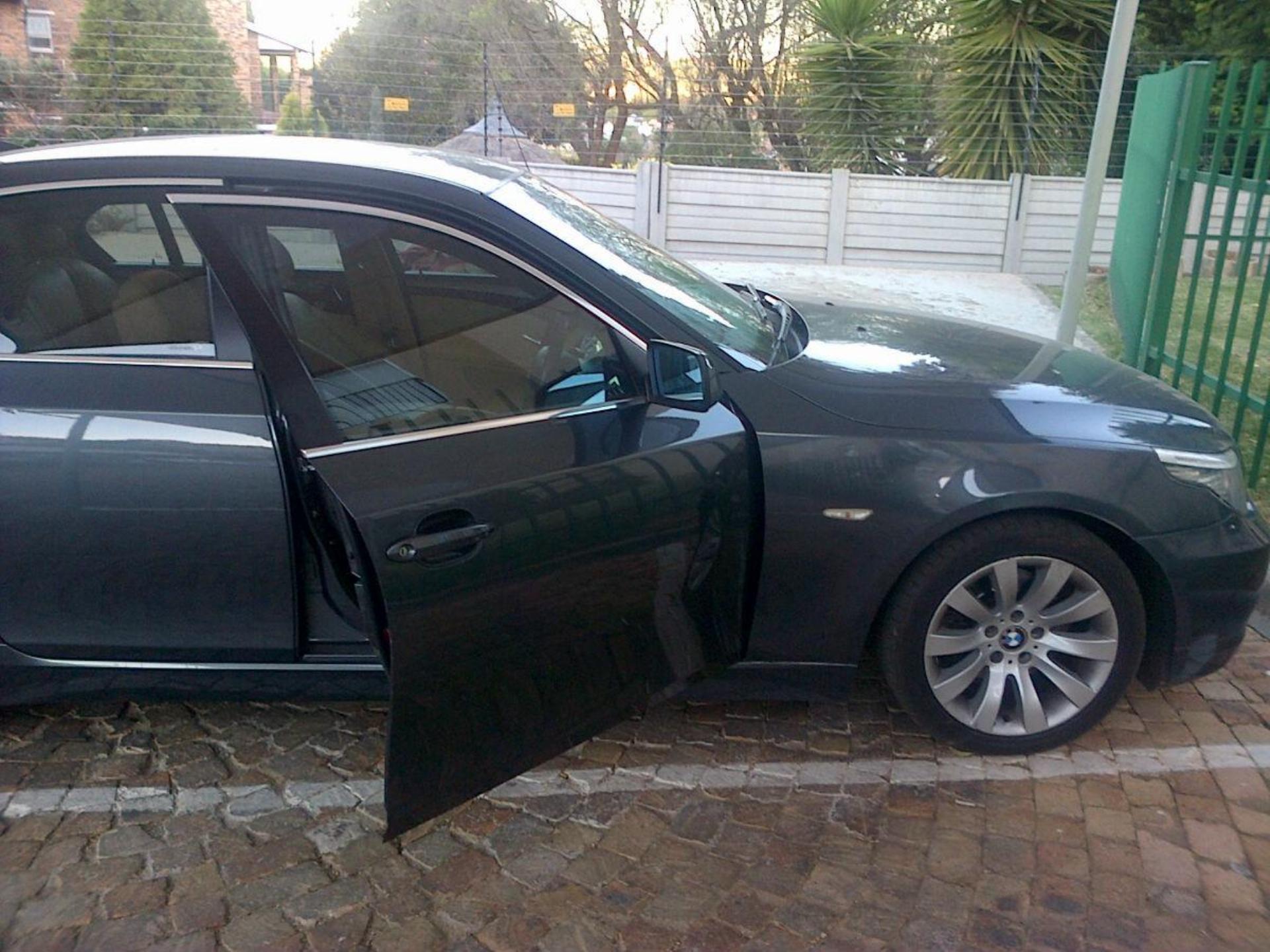 Used 5 Series BMW 525I Exclusive Auto 2009 on auction with a price of R 160,000. 5 Series BMW 525I Exclusive Auto