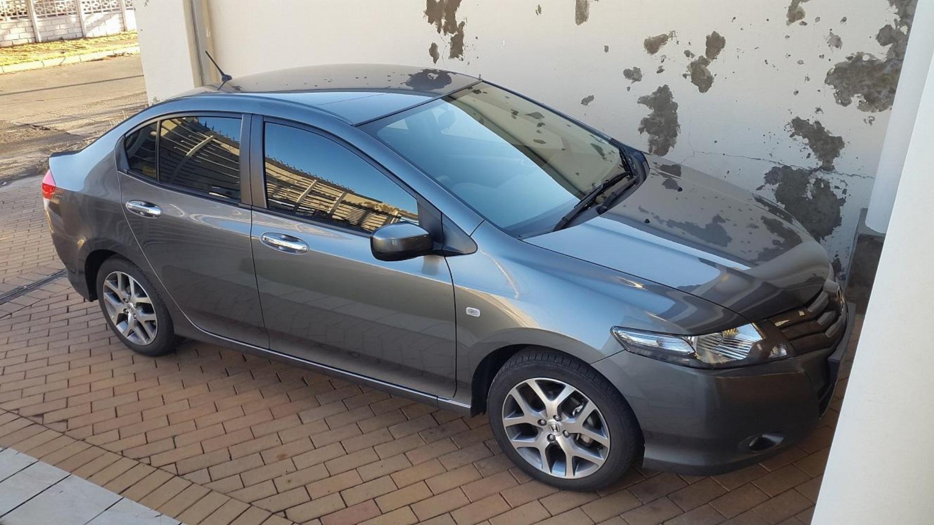 Used Honda Ballade Elegance  1.5L 2011 on auction with a price of R 150,000. Honda Ballade Elegance  1.5L
