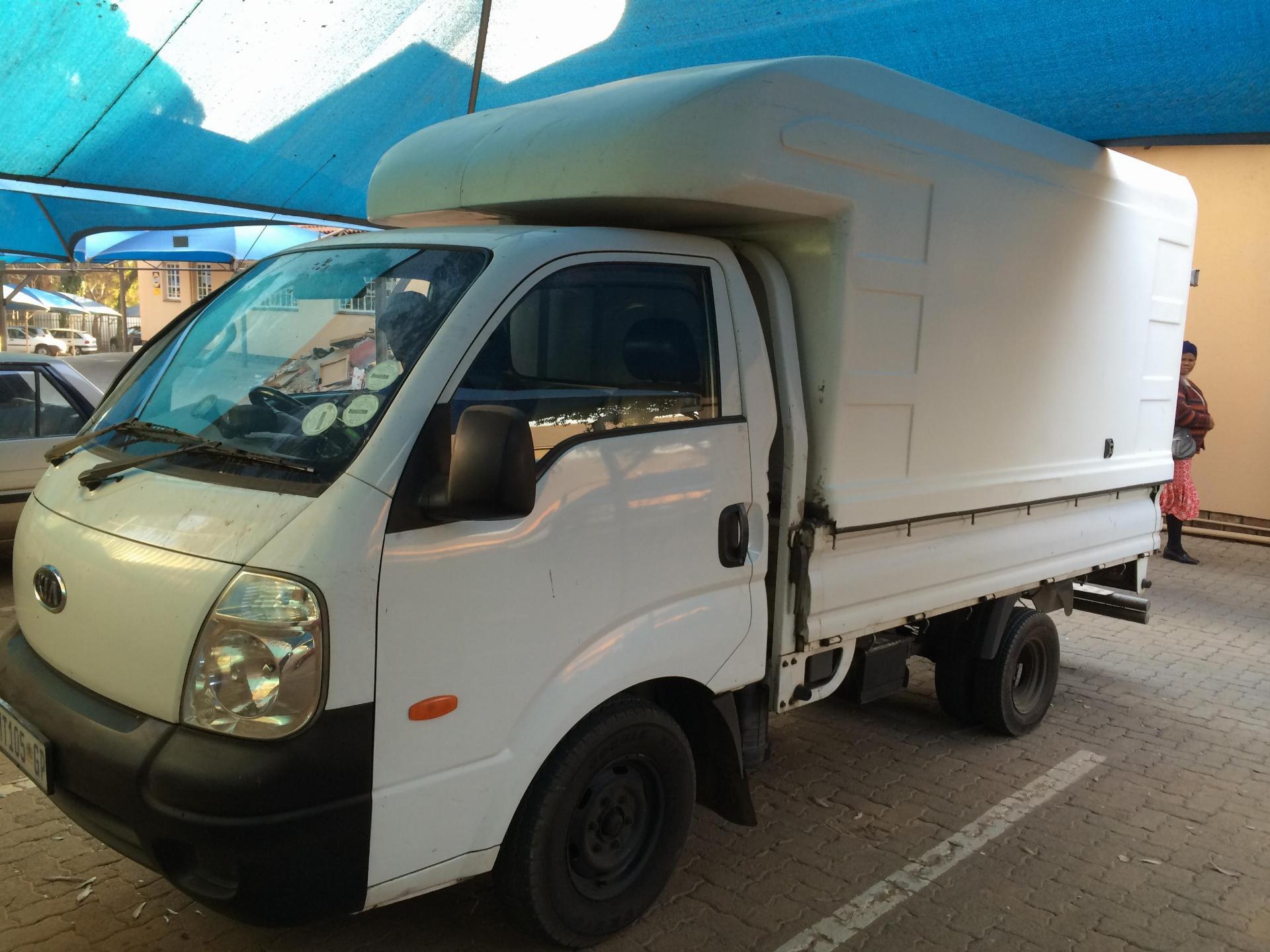 Used Kia K2700 Workhorse With Double Volume Canopy 2005 on auction with a price of R 75,000. Kia K2700 Workhorse With Double Volume Canopy