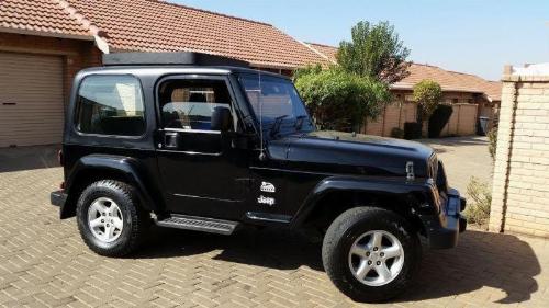 2004 JEEP WRANGLER SAHARA 4.0 2004 JEEP WRANGLER SAHARA 4.0