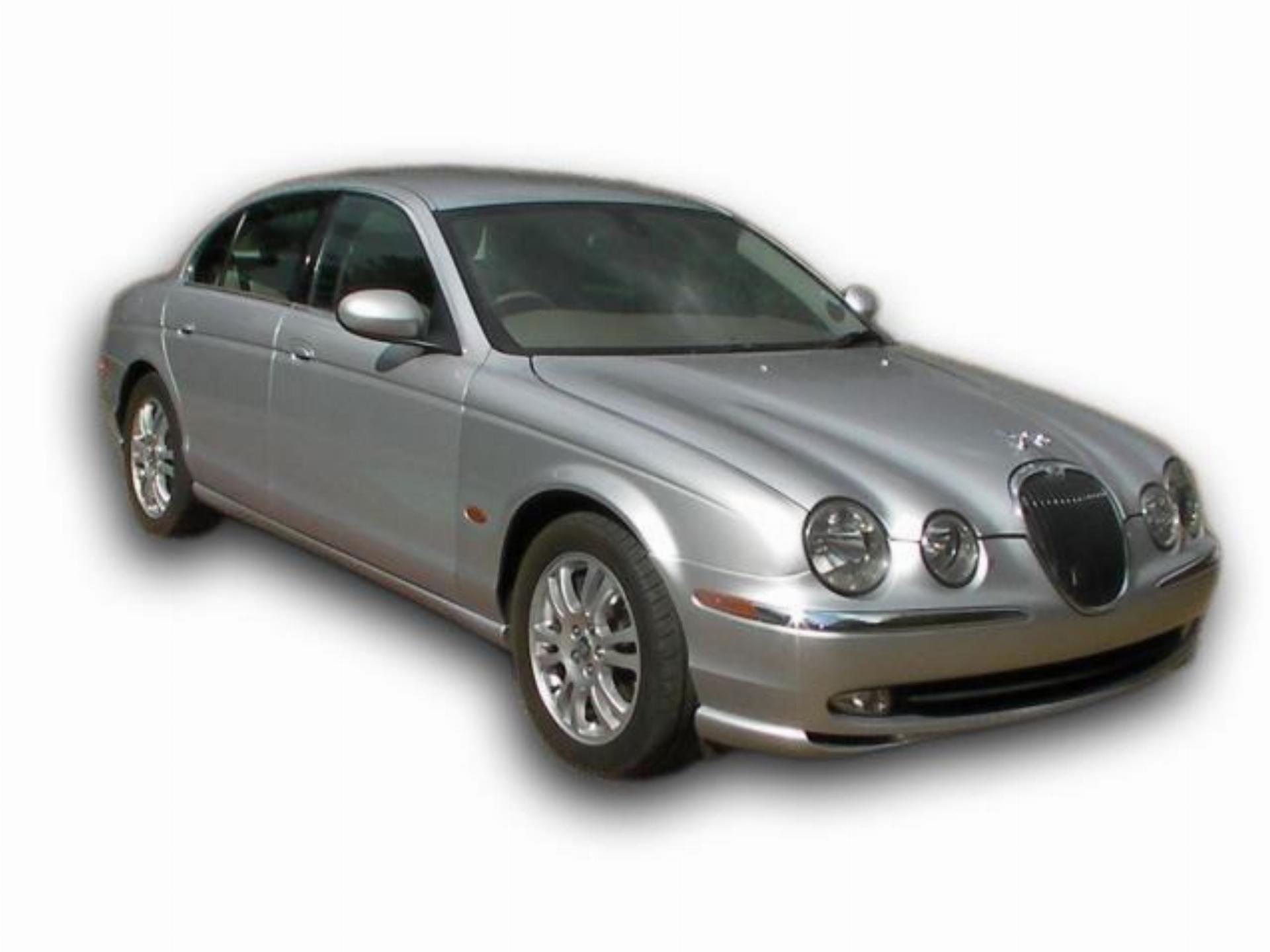 Jaguar S-TYPE 4.2 V8