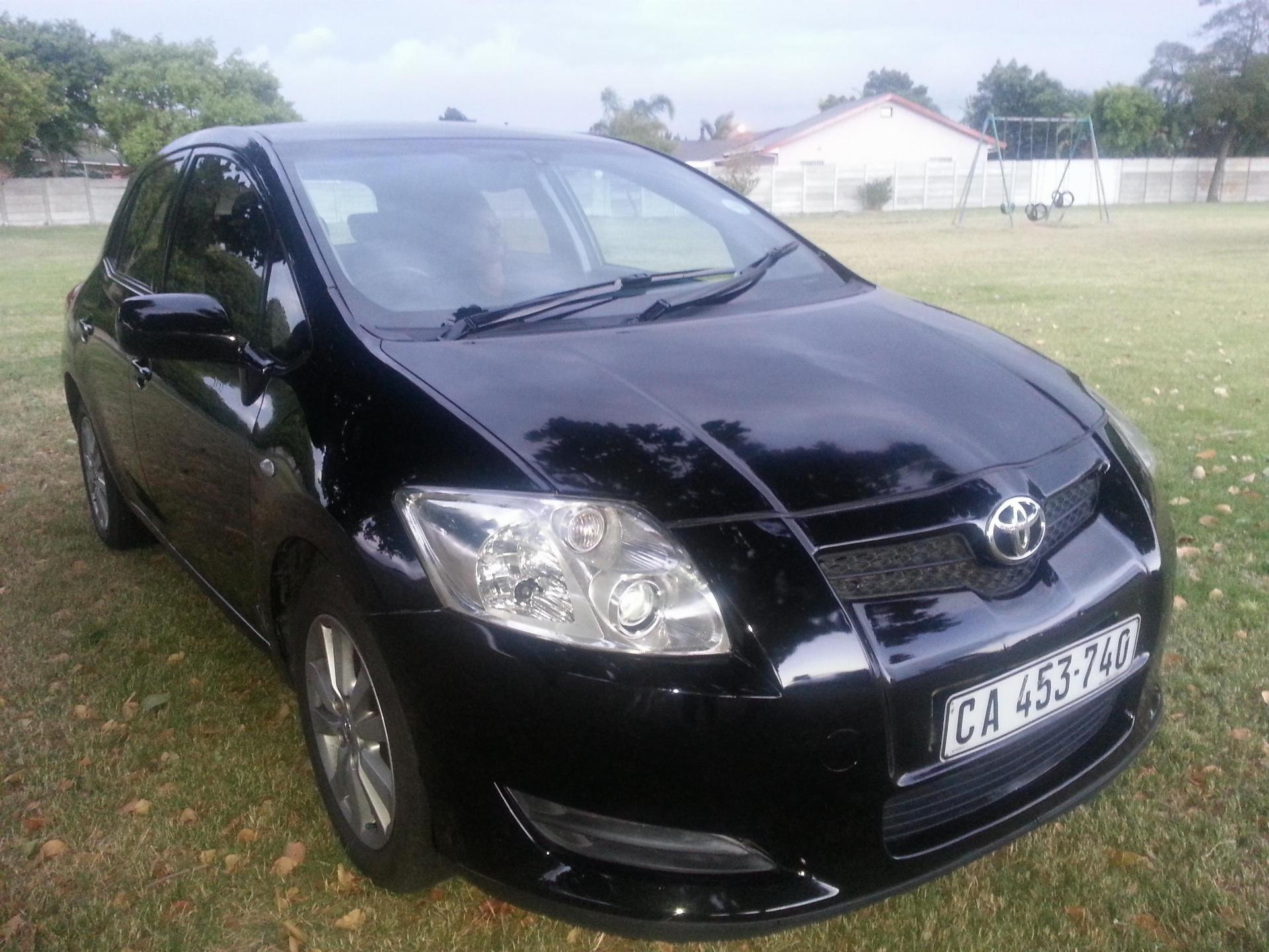 Toyota Auris Black IN Color With Service History