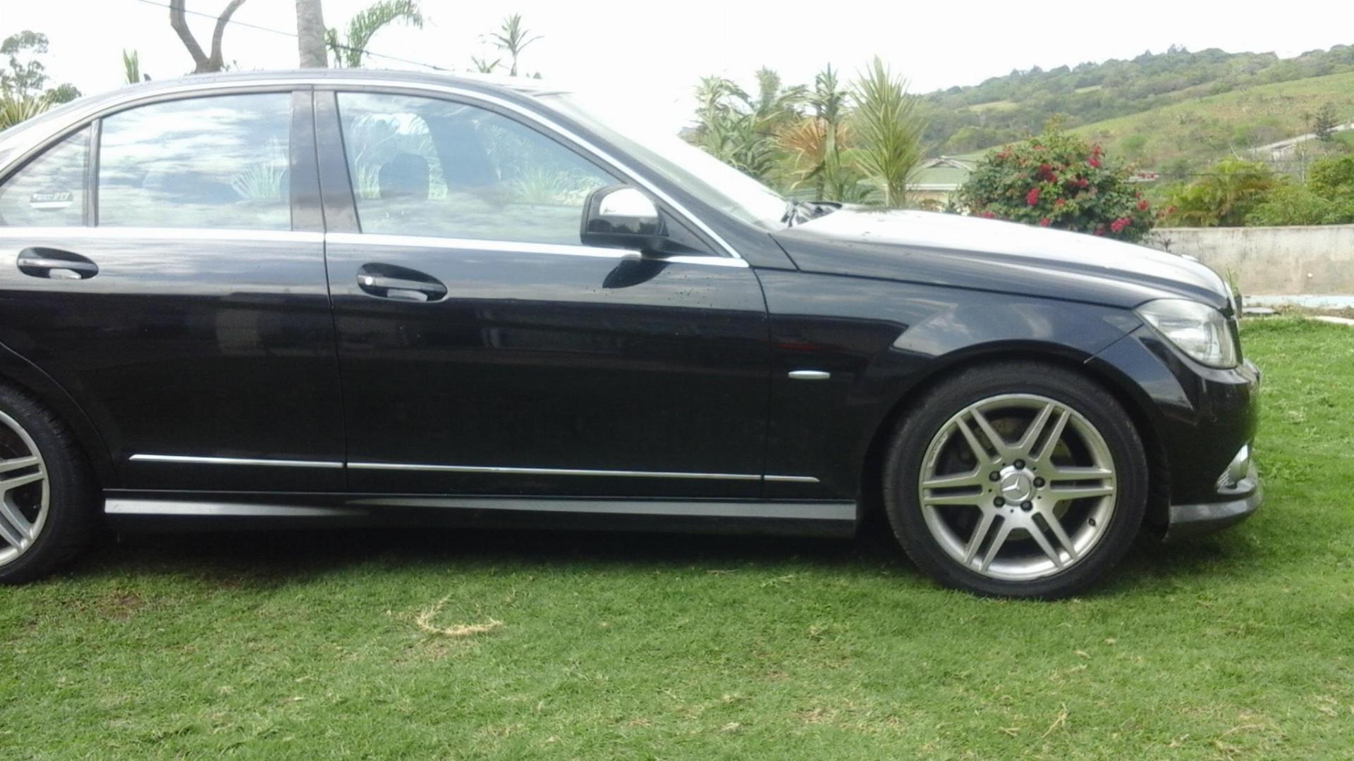 Used Mercedes Benz C Class C280 Avantgard Amg 2007 on auction with a price of R 200,000. Mercedes Benz C Class C280 Avantgard Amg