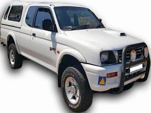 2002 MITSUBISHI COLT CLUB CAB DIESEL 2.8TDI 4X4 2002 MITSUBISHI COLT CLUB CAB DIESEL 2.8TDI 4X4