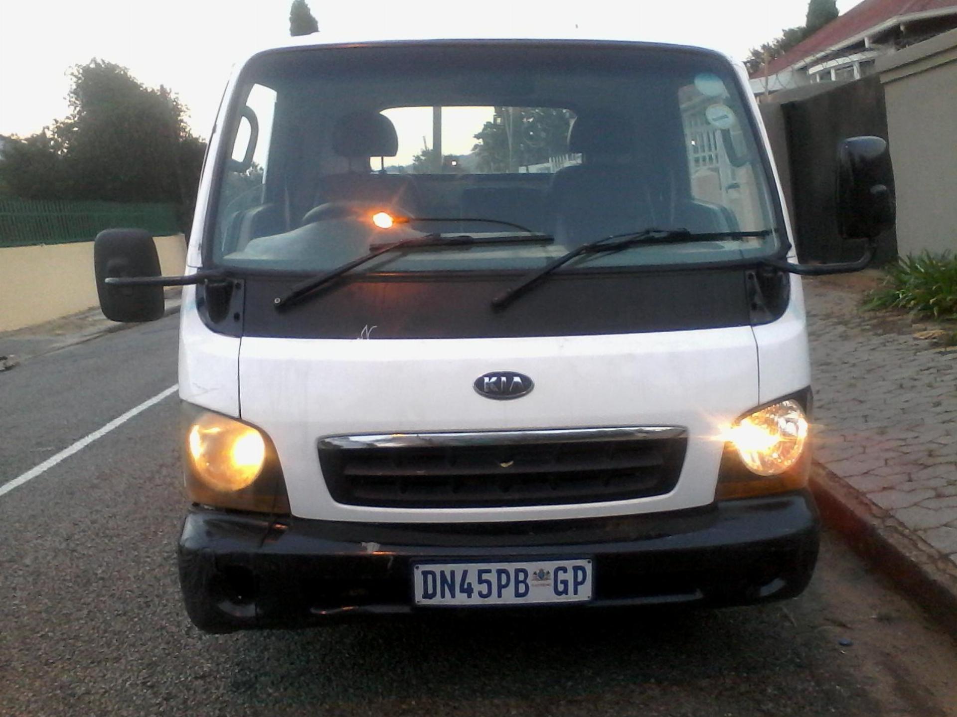 Used K3700 Kia K2700,WHITE,2002 MODEL,231000 KM,R55000 2002 on auction with a price of R 55,000. K3700 Kia K2700,WHITE,2002 MODEL,231000 KM,R55000