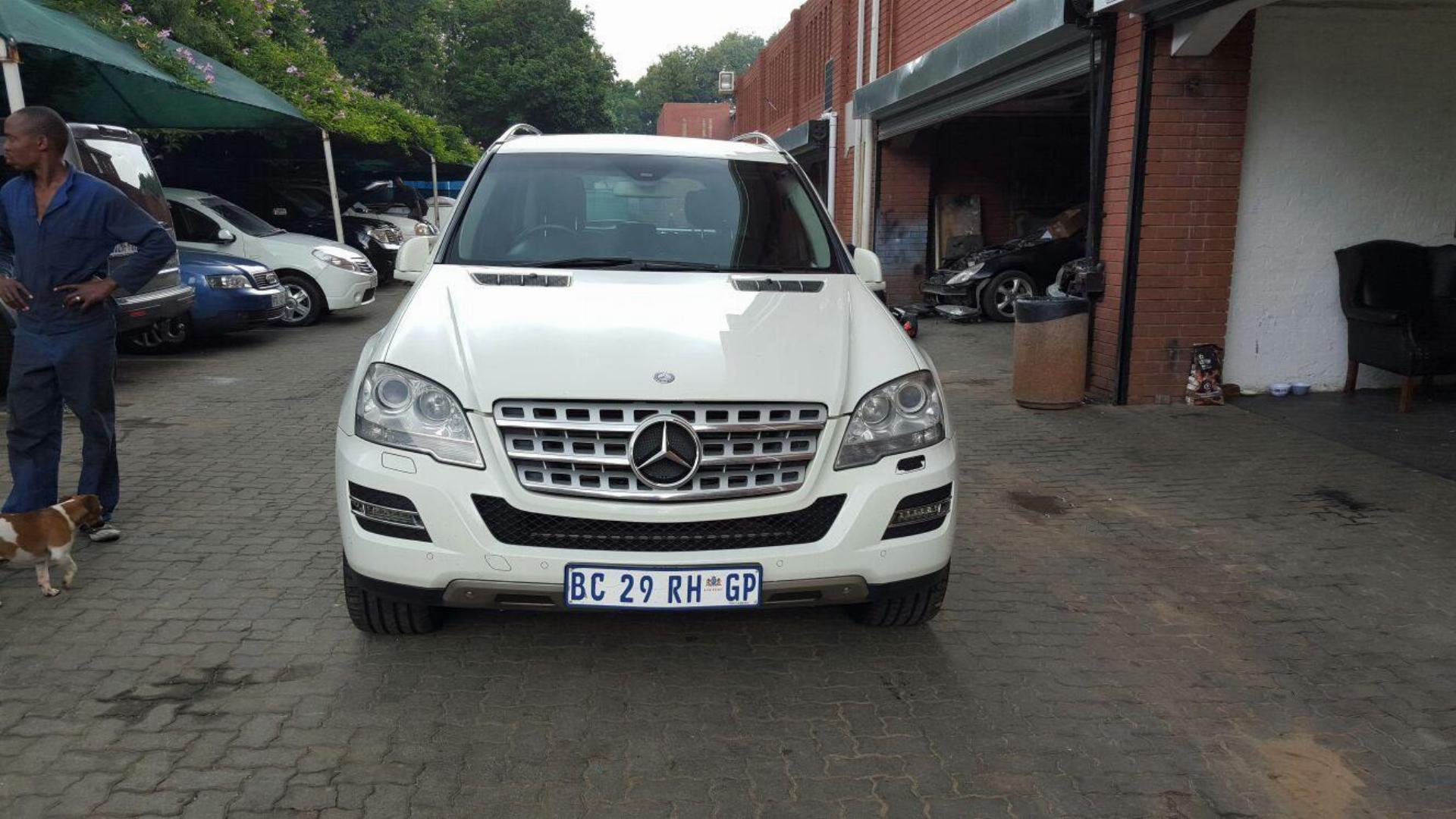 Used Mercedes Benz ML 350 4  Matic 2010 on auction with a price of R 299,000. Mercedes Benz ML 350 4  Matic