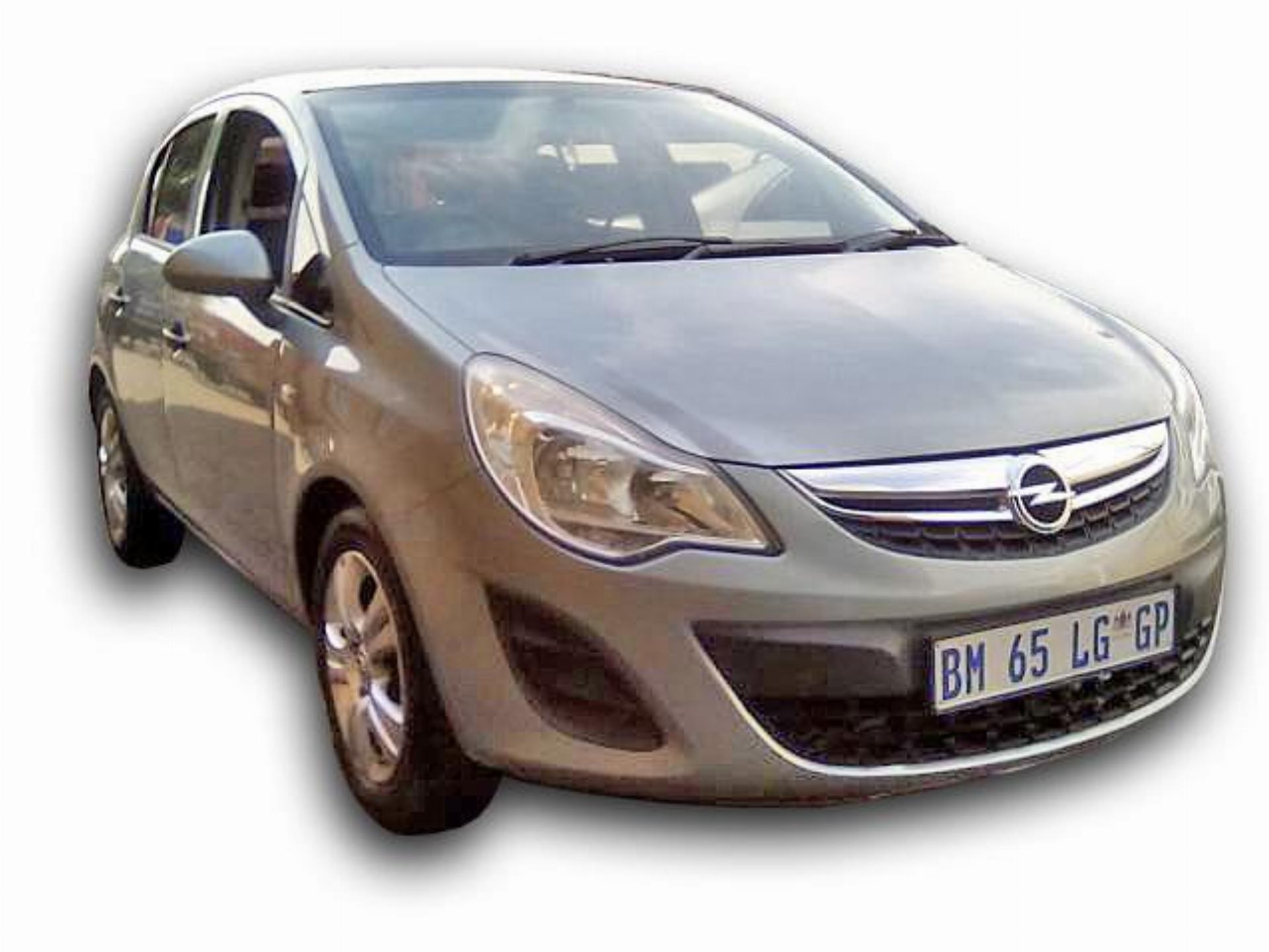 Opel Corsa 1.4 Essentia 5DR