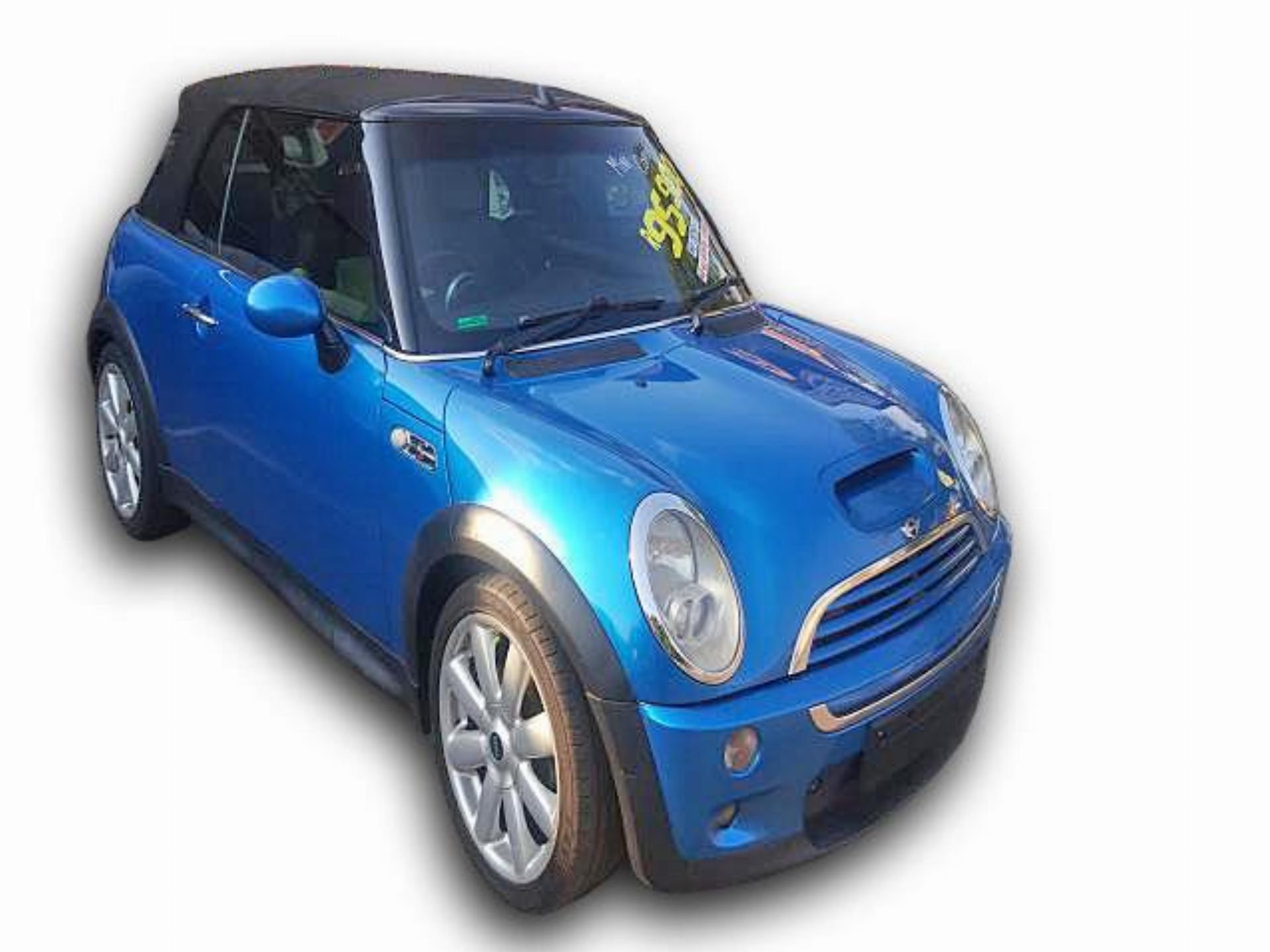 Used Mini Cooper Convertible S 2008 on auction with a price of R 95,000. Mini Cooper Convertible S