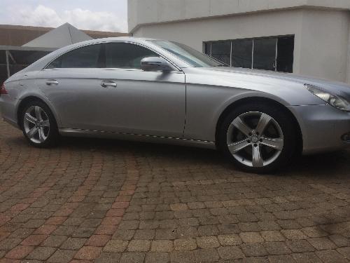 2011 MERCEDES BENZ CLS 500 2011 MERCEDES BENZ CLS 500