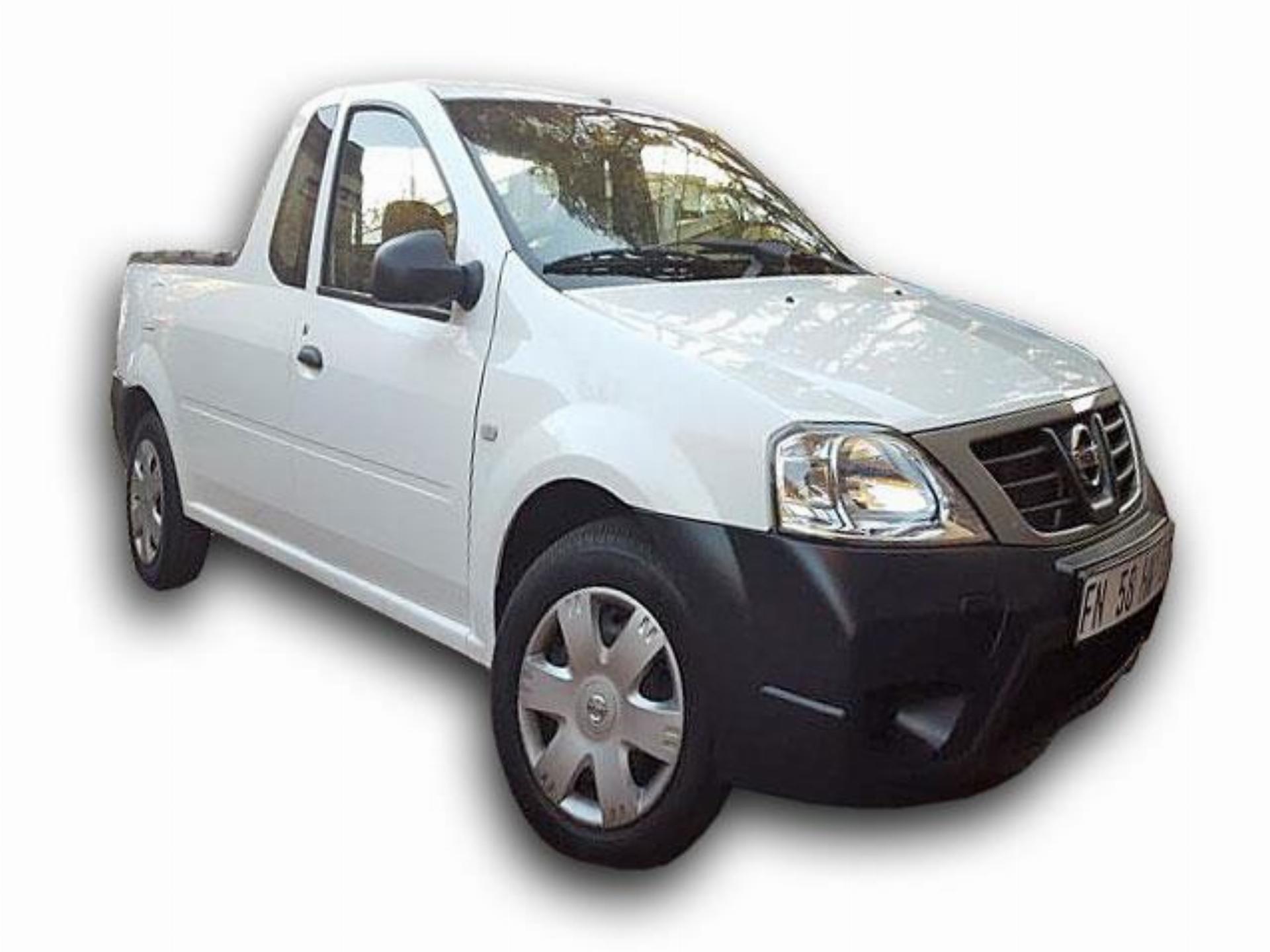 Nissan NP200   1.5 DCI  A/C SAFETY PACK P/U S/C