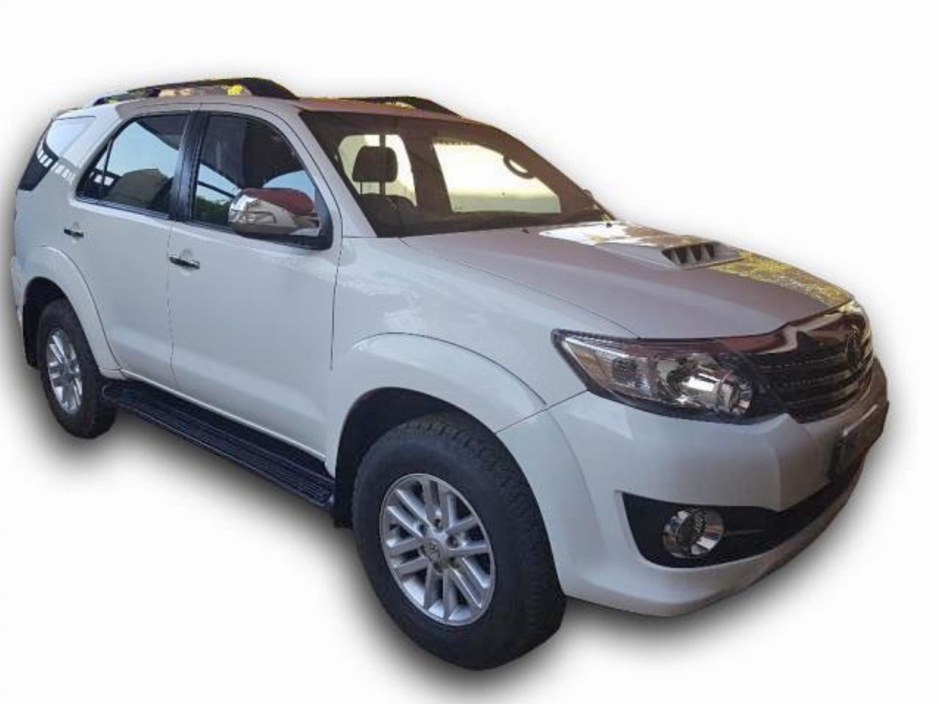 Toyota Fortuner 2.5 D-4D A/T