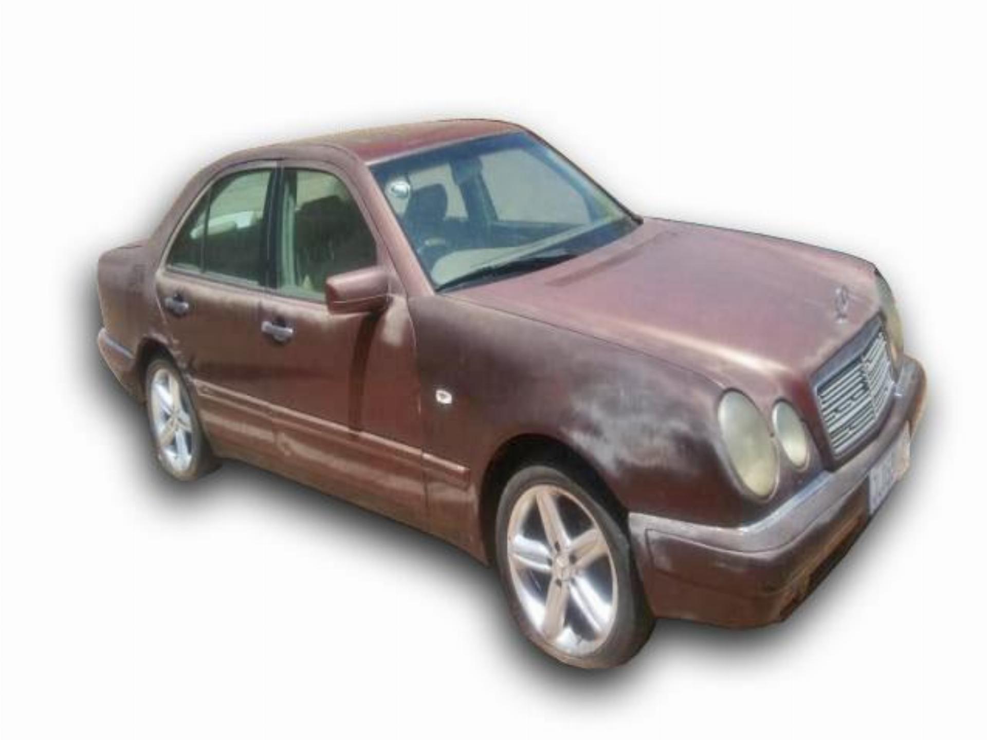 Used Mercedes Benz 230 E Class 1998 on auction with a price of R 30,000. Mercedes Benz 230 E Class