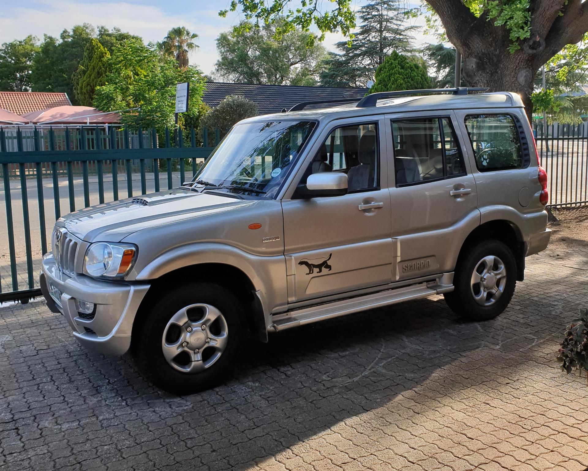 Used Mahindra Scorpio 2.5 Diesel Turbo Suv 2011 on auction with a price of R 85,000. Mahindra Scorpio 2.5 Diesel Turbo Suv