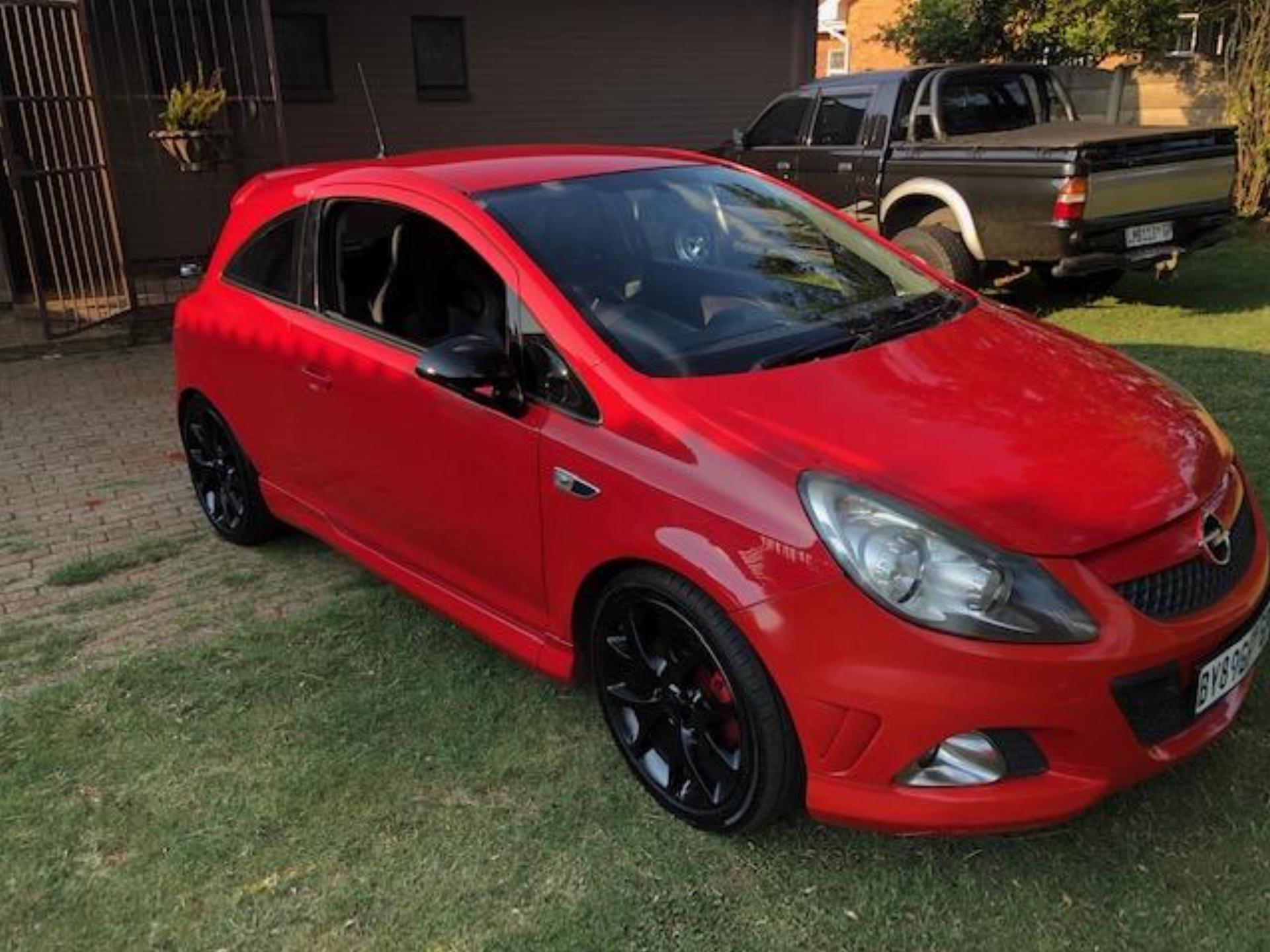 Used Opel Corsa 1.6 Sport 2008 on auction with a price of R 100,000. Opel Corsa 1.6 Sport