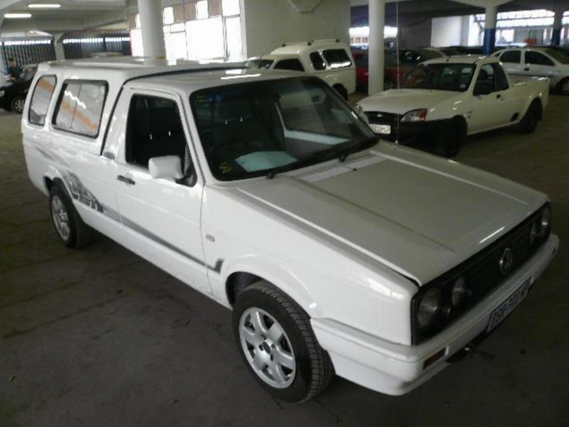 Repossessed Volkswagen Caddy Club 2007 on auction with a price of R 48,000. Volkswagen Caddy Club
