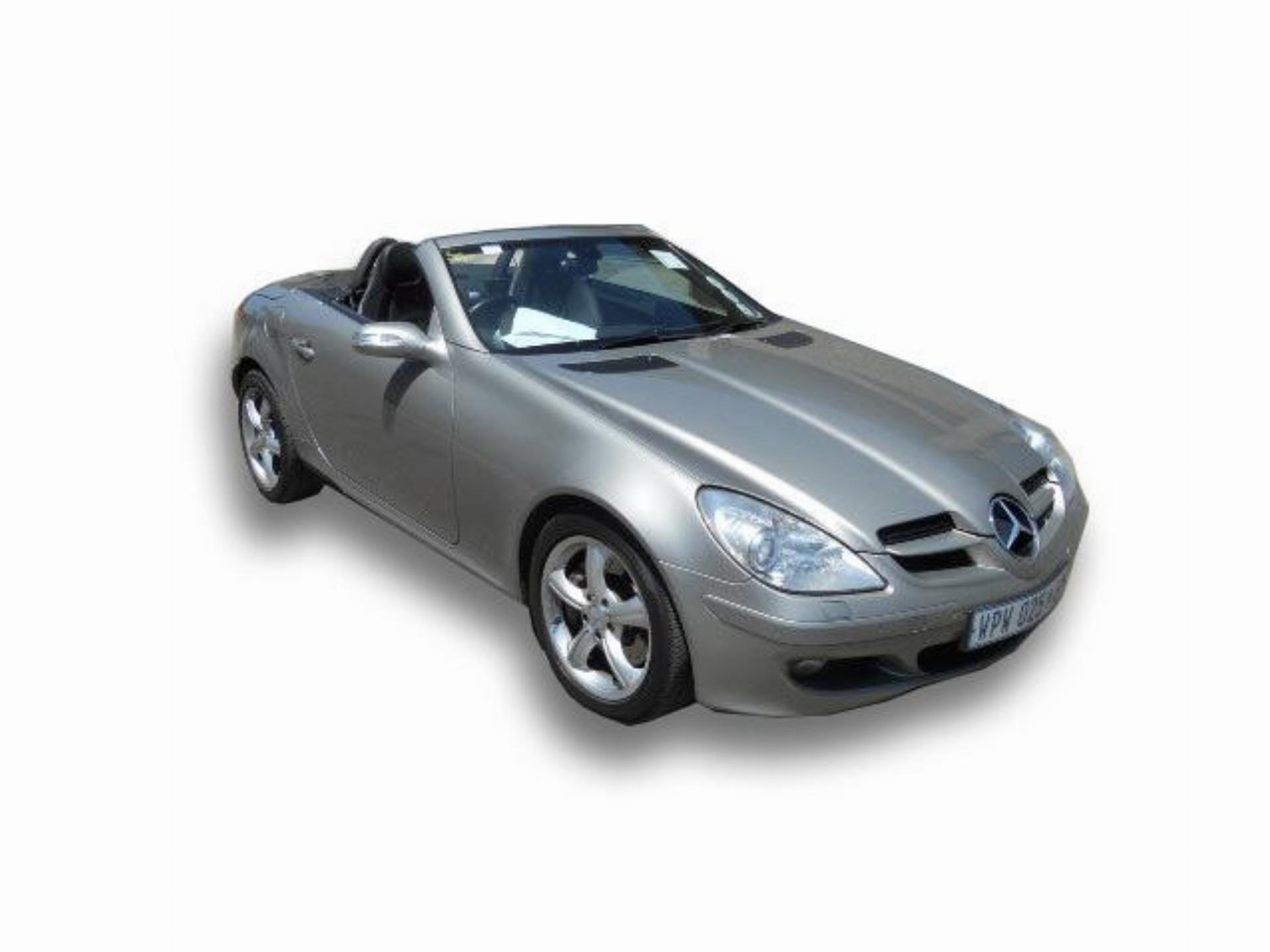 Repossessed Mercedes Benz SLK 350 2006 on auction with a price of R 301,000. Mercedes Benz SLK 350