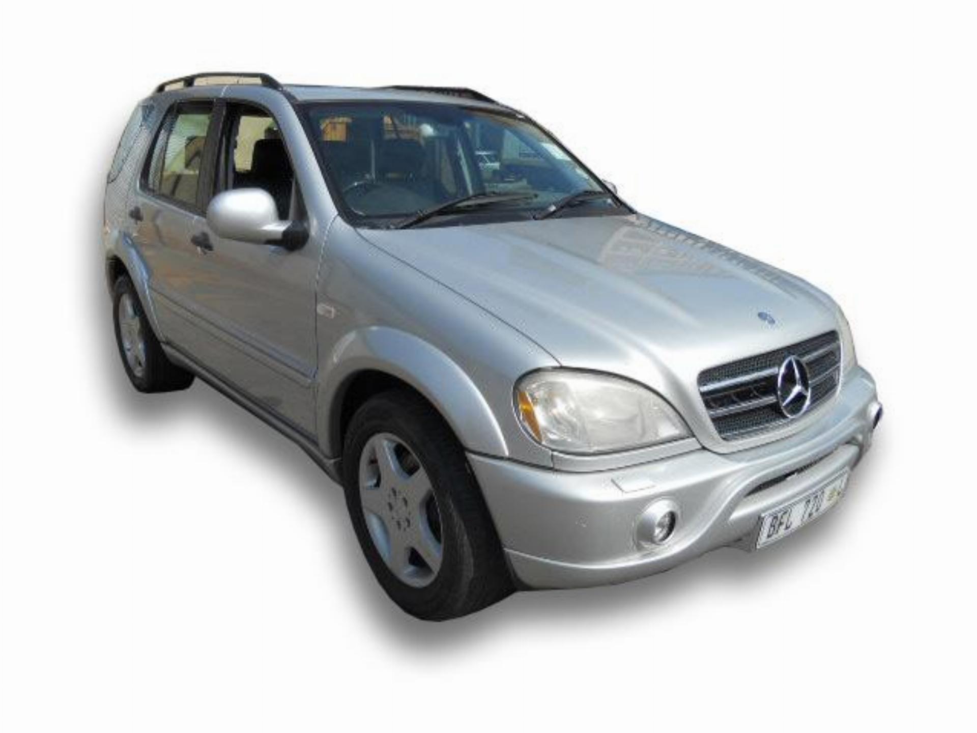 Repossessed Mercedes Benz ML 55 Amg F/L 2001 on auction with a price of R 160,600. Mercedes Benz ML 55 Amg F/L