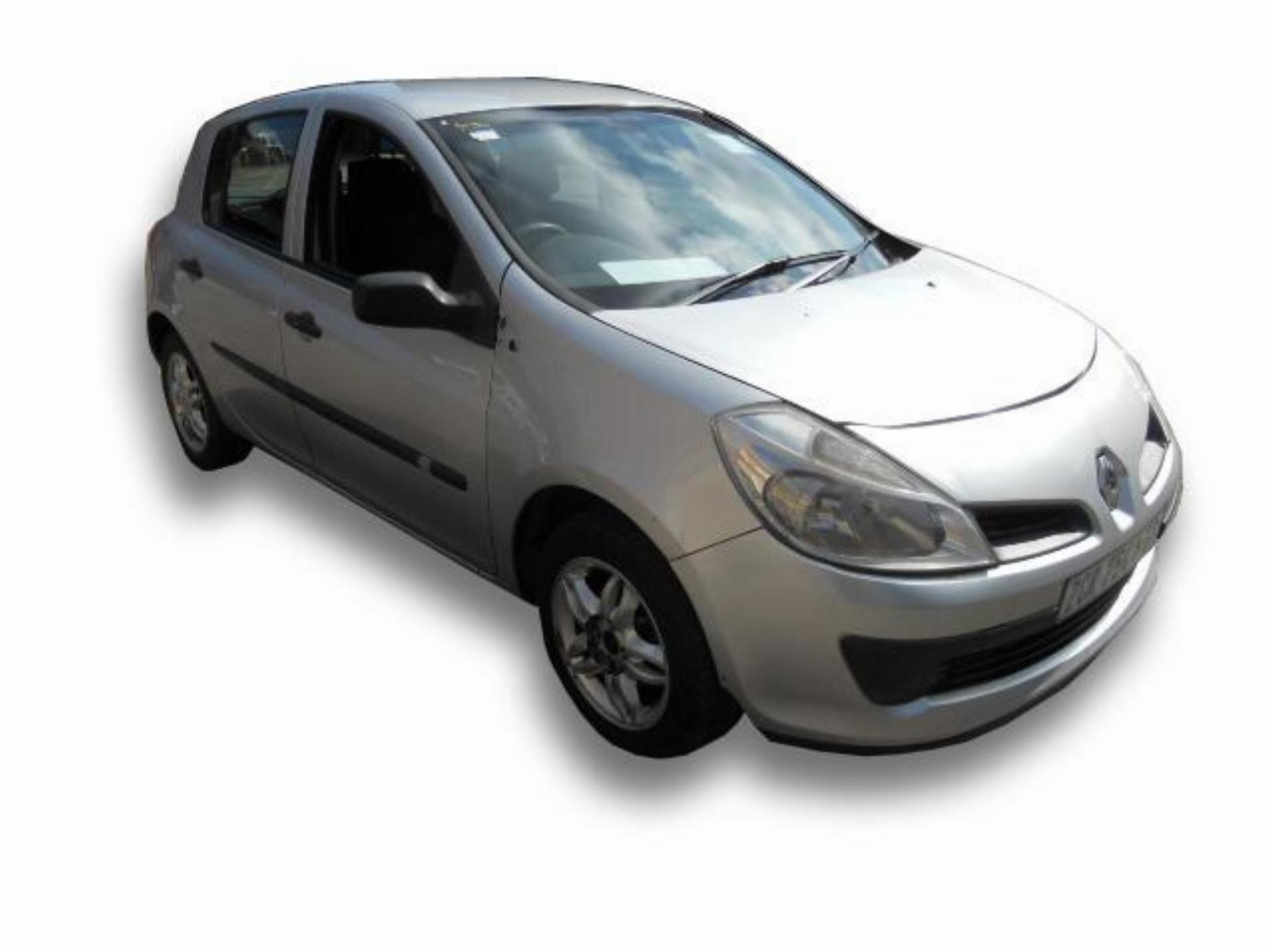 Renault Clio 1.6 Expression 5DR
