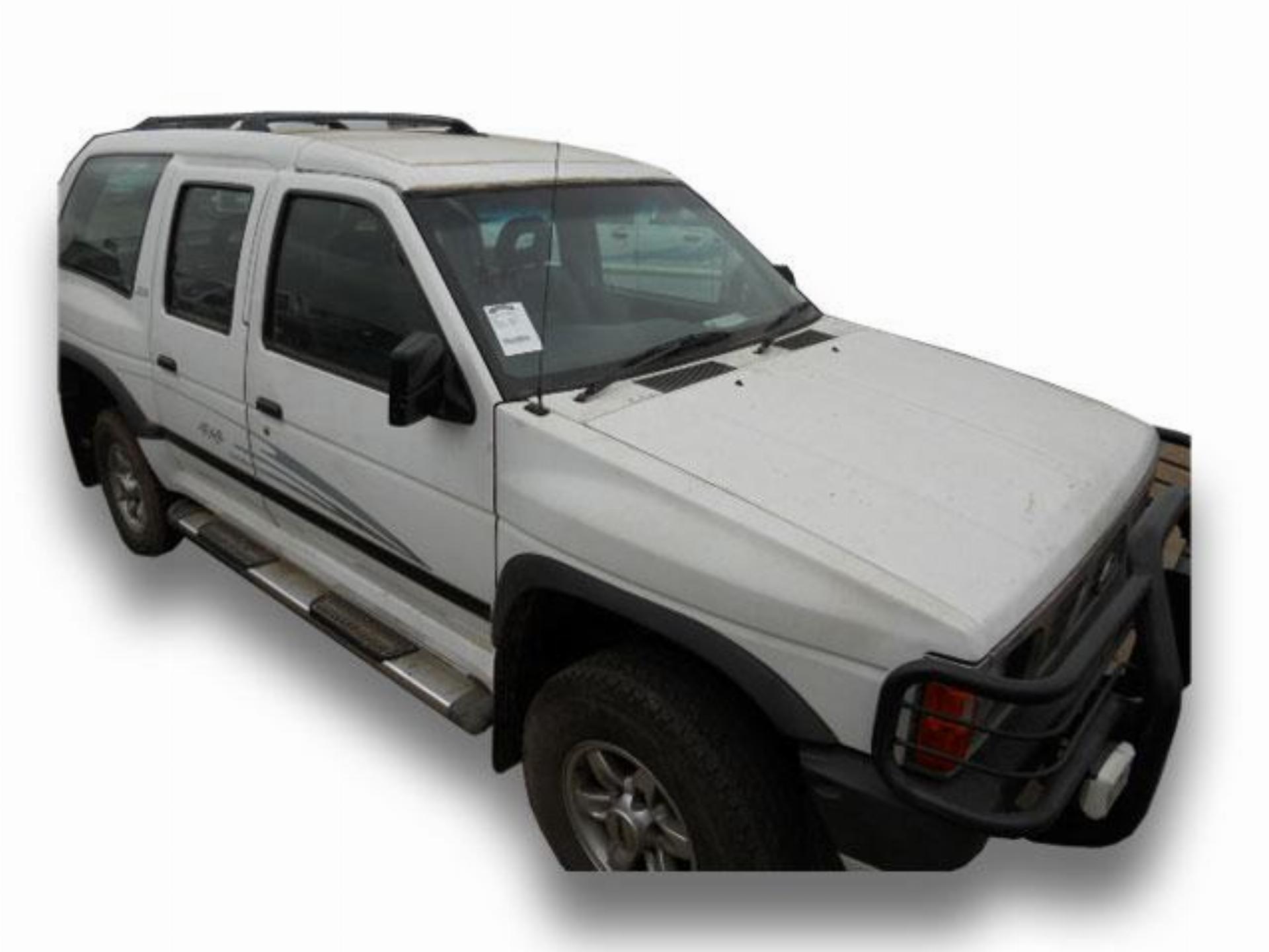 Repossessed Nissan Sani 2.7 4X4 1998 on auction with a price of R 42,400. Nissan Sani 2.7 4X4