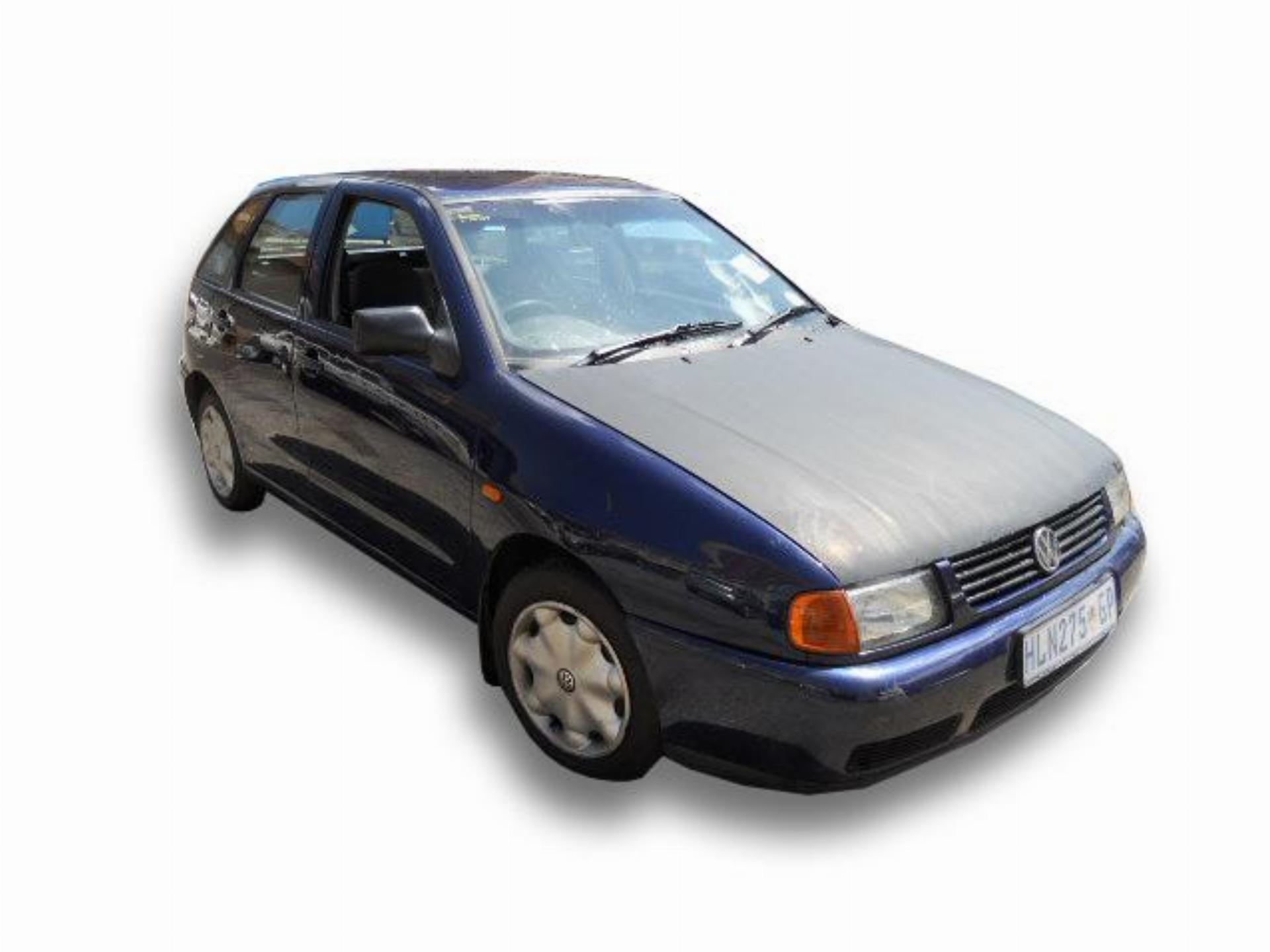 Volkswagen Polo Playa 1.6I A/C