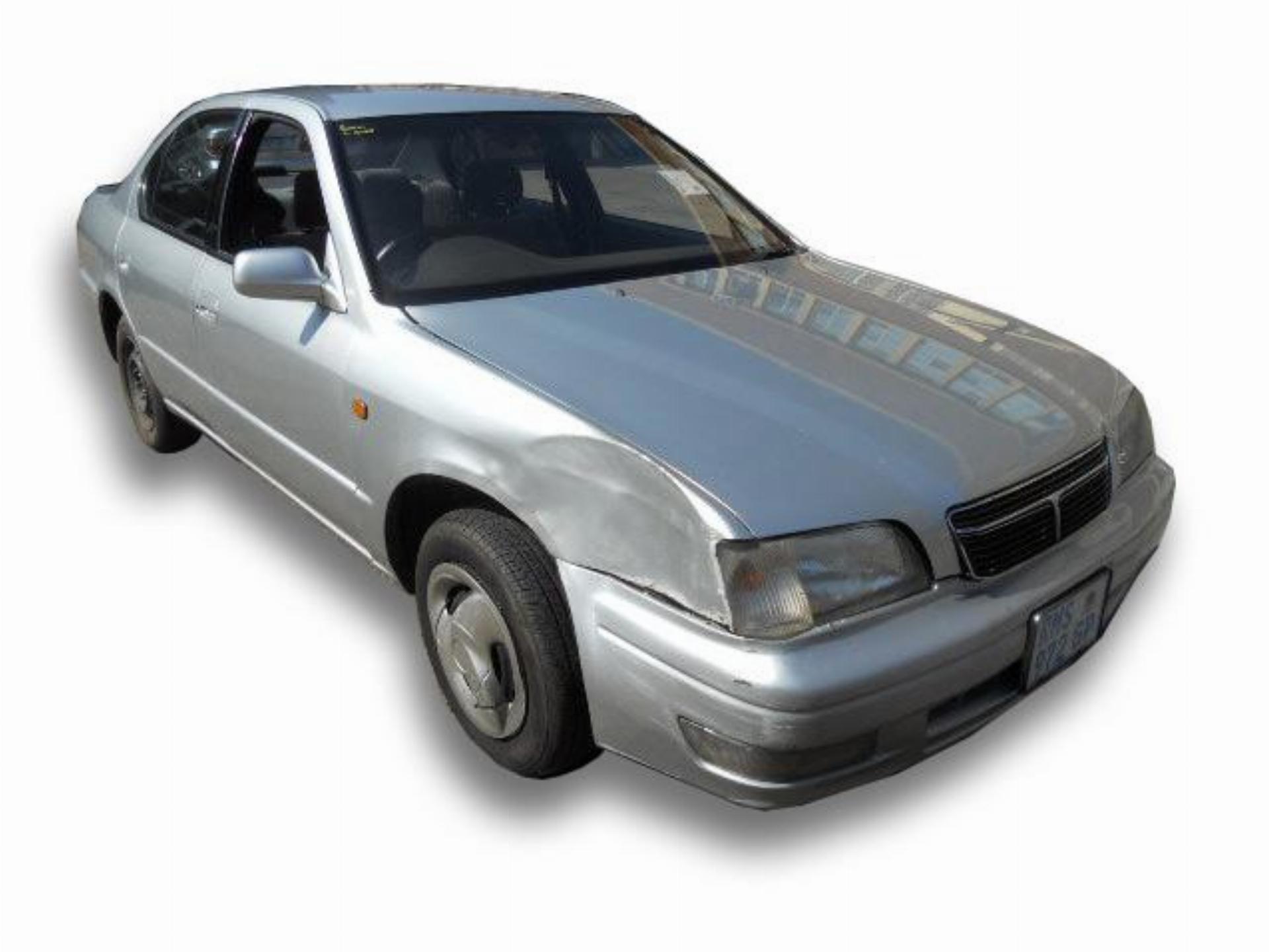 Repossessed Toyota Camry 220 Sei A/T 1996 on auction with a price of R 27,600. Toyota Camry 220 Sei A/T
