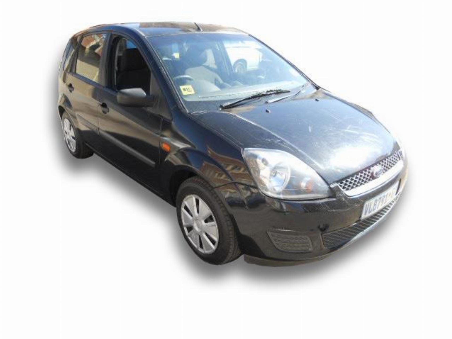 Ford Fiesta 5DR Base