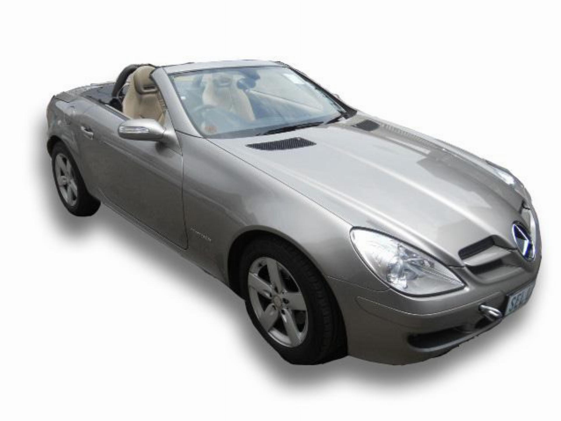 Repossessed Mercedes Benz SLK 200 Kompressor 2007 on auction with a price of R 225,600. Mercedes Benz SLK 200 Kompressor