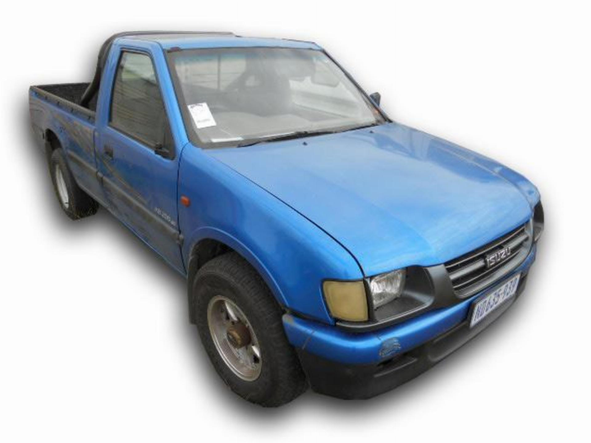 Repossessed Isuzu KB220 LE LWB 1998 on auction Isuzu KB220 LE LWB