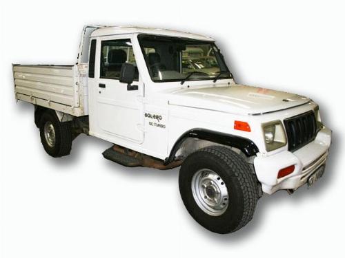 2011 MAHINDRA BOLERO NEF 2011 MAHINDRA BOLERO NEF