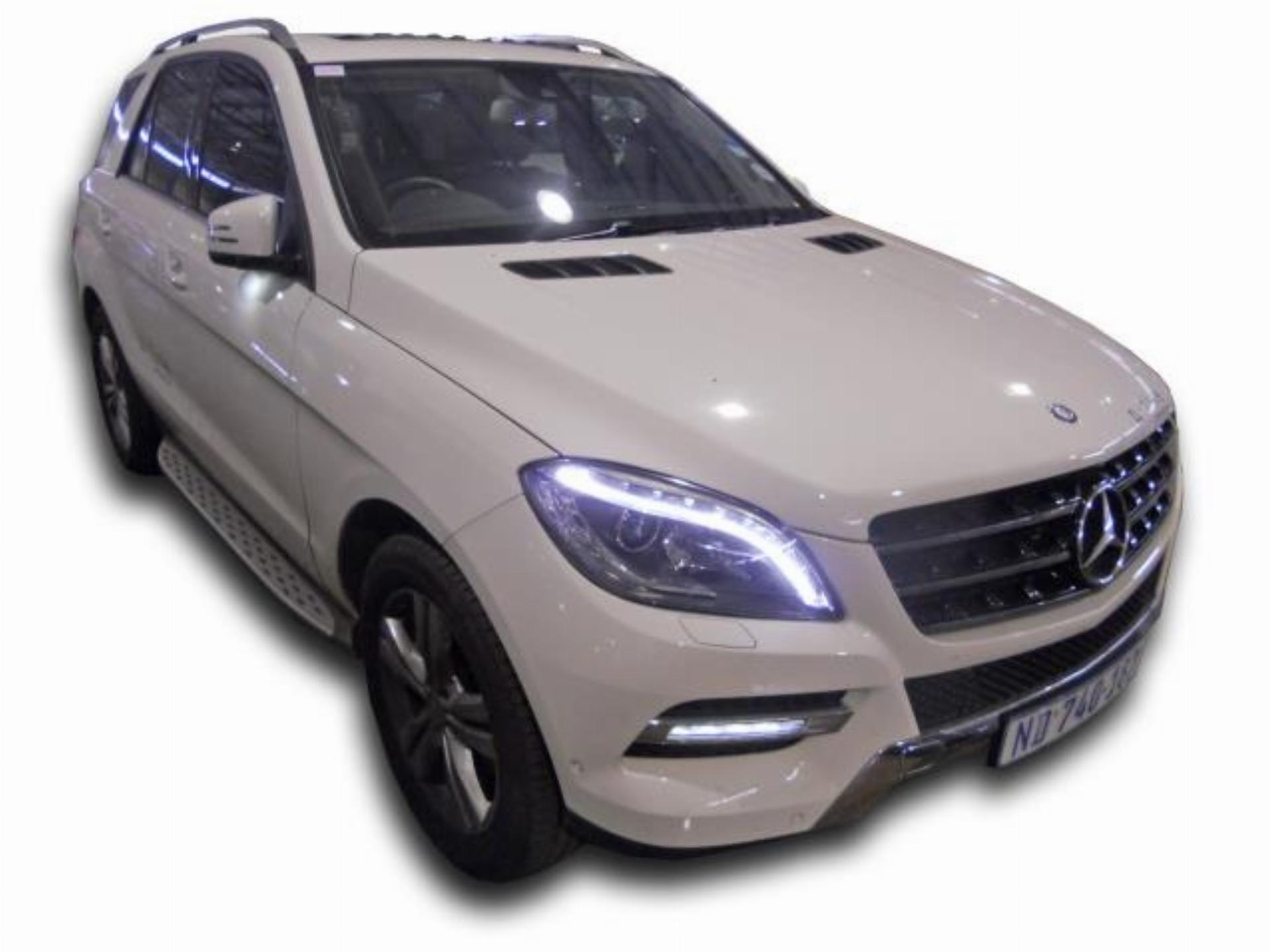 Repossessed Mercedes Benz ML 350 2013 on auction with a price of R 692,000. Mercedes Benz ML 350