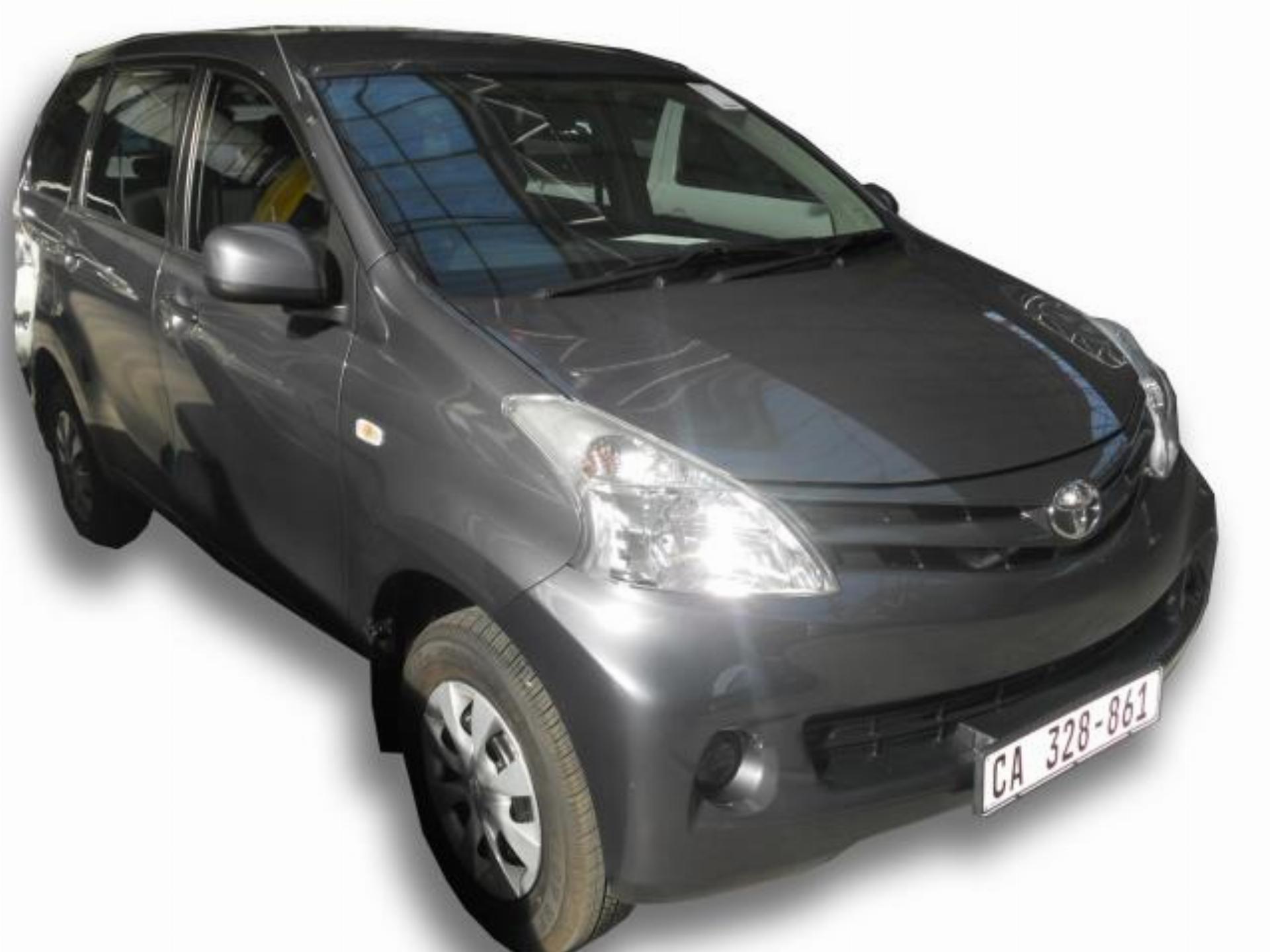 Repossessed Toyota Avanza 1.5 2013 on auction with a price of R 183,900. Toyota Avanza 1.5