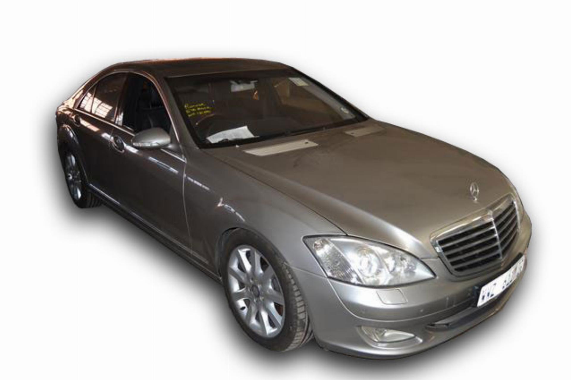 Repossessed Mercedes Benz S Class 500 2008 on auction with a price of R 409,400. Mercedes Benz S Class 500