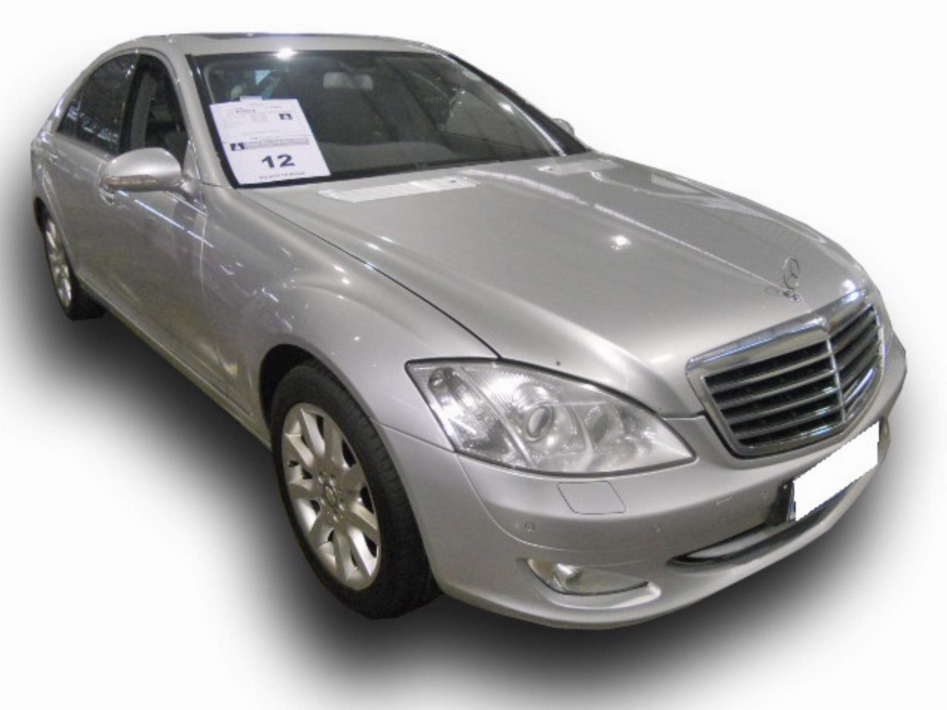 Repossessed Mercedes Benz S Class 500 2009 on auction with a price of R 424,000. Mercedes Benz S Class 500