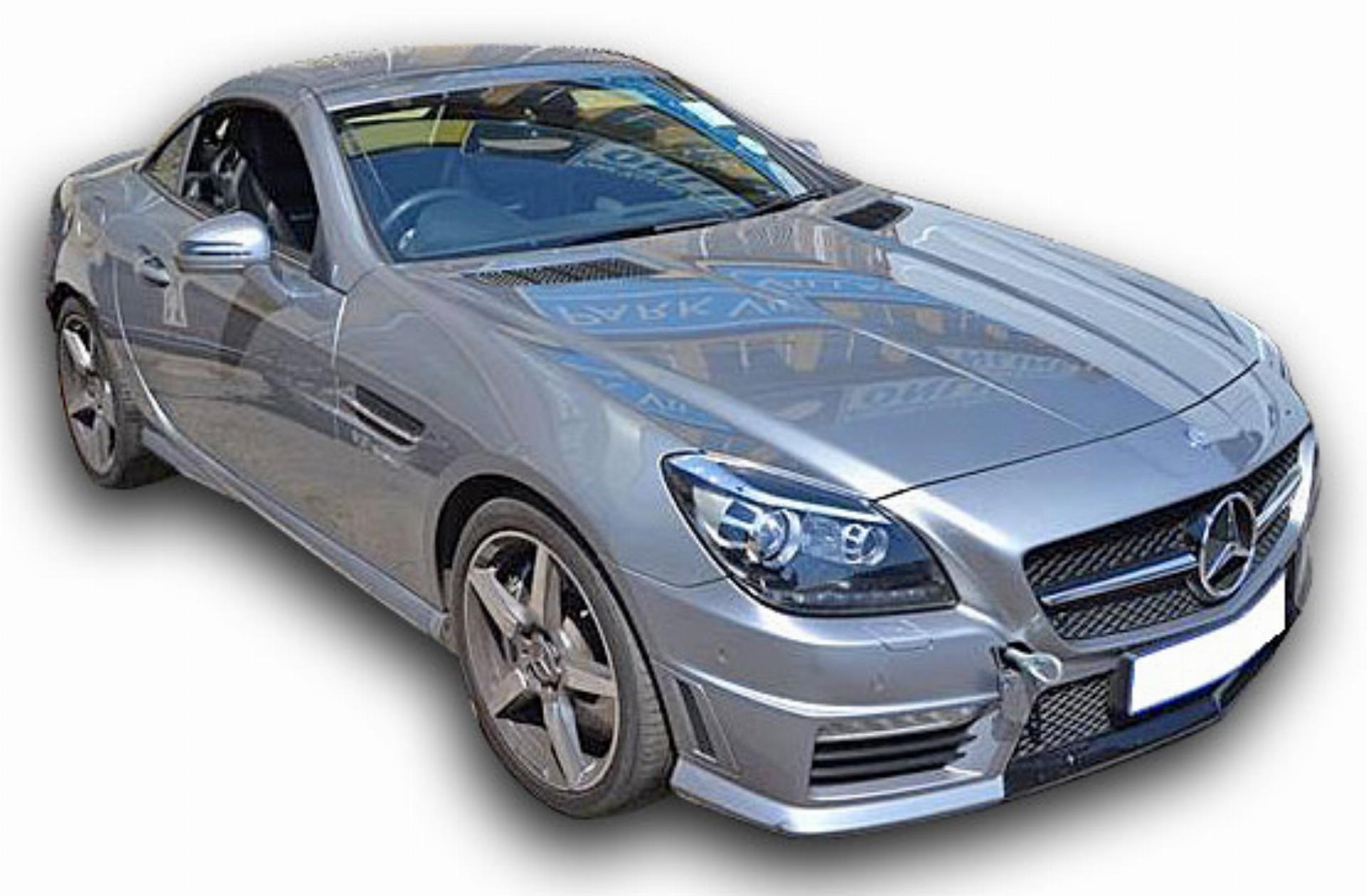 Repossessed Mercedes Benz SLK 55 Amg 2012 on auction with a price of R 673,000. Mercedes Benz SLK 55 Amg