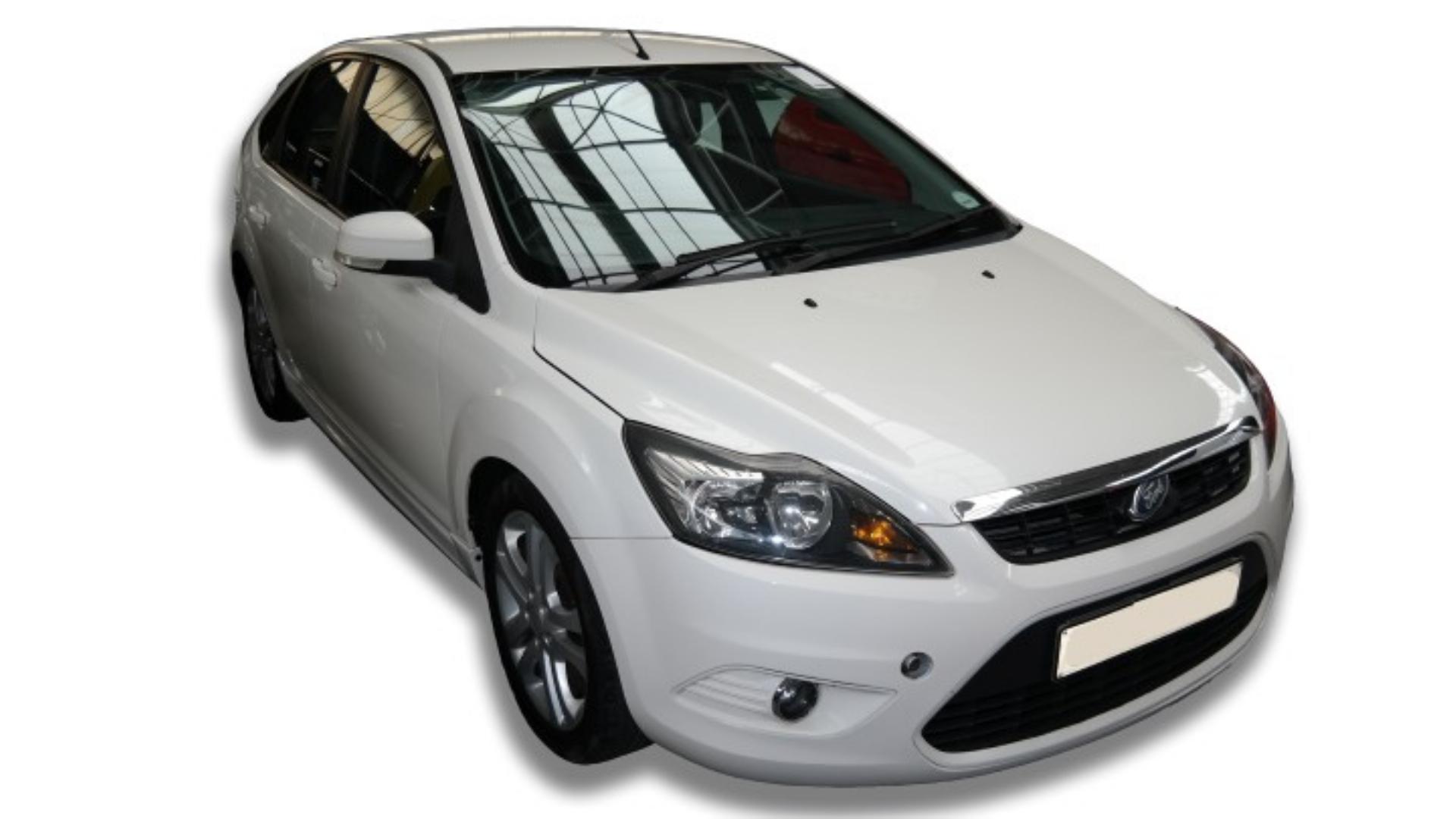 Ford Focus 5DR