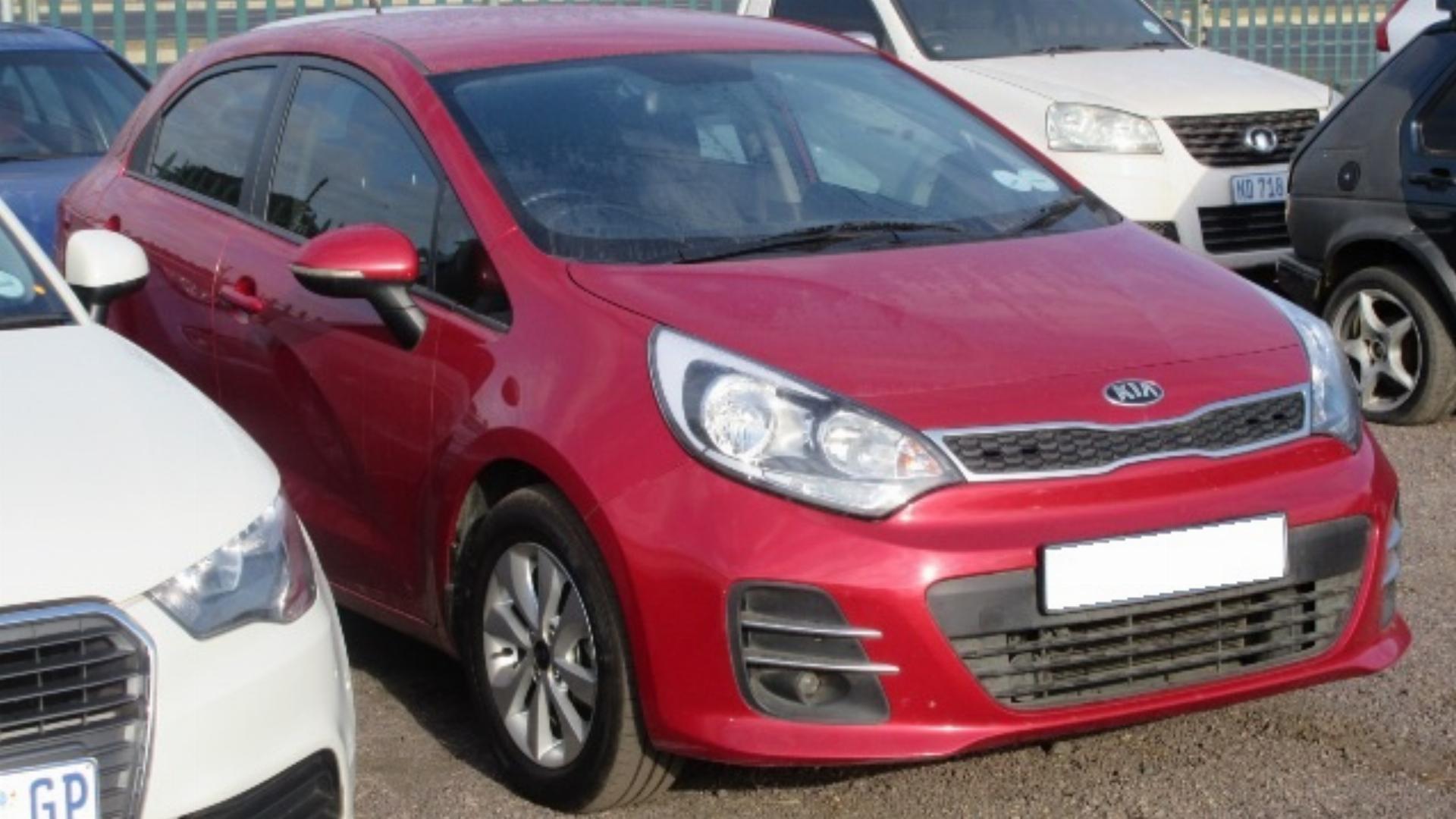 Repossessed Kia Rio 1.4 5DR 2015 on auction with a price of R 145,980. Kia Rio 1.4 5DR