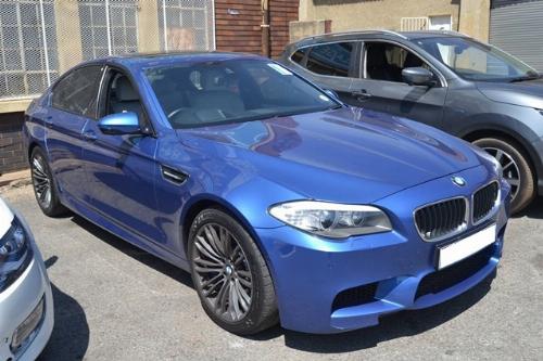 2013 BMW M5 (F10) 2013 BMW M5 (F10)