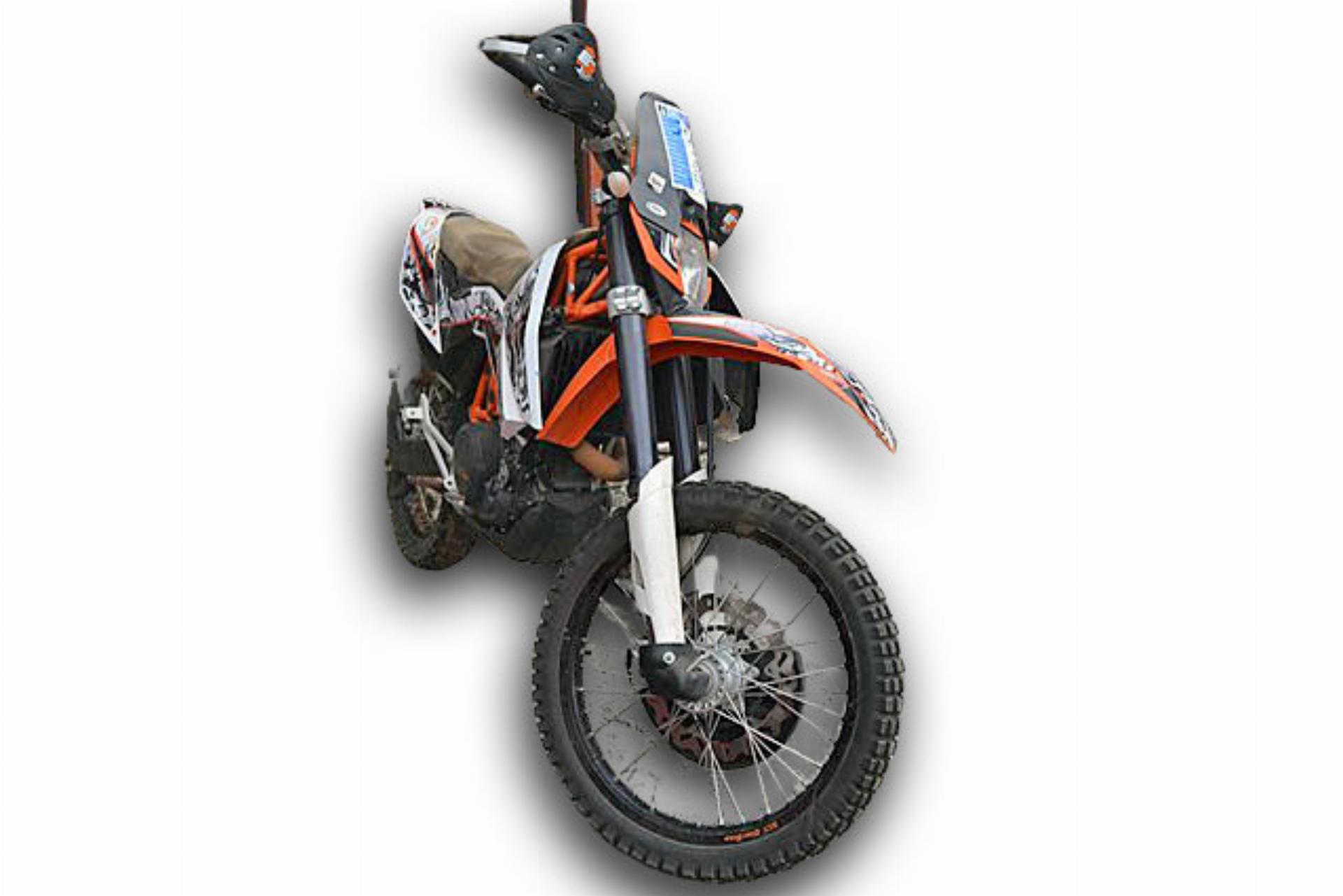 Repossessed KTM Motorcycles 200XC-W 690 Enduro 2010 on auction with a price of R 56,000. KTM Motorcycles 200XC-W 690 Enduro
