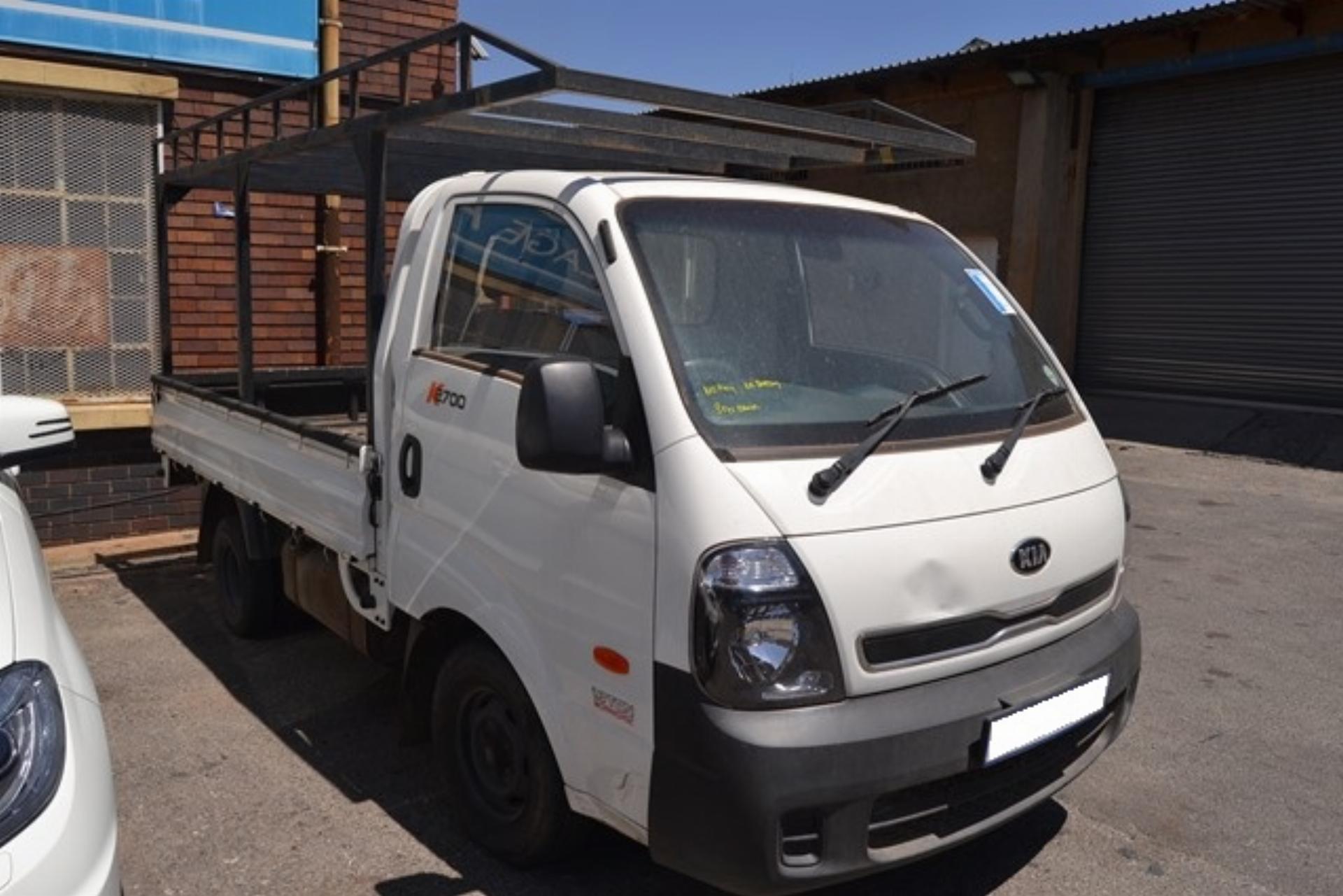 Repossessed Kia K2700 Workhorse 2013 on auction with a price of R 95,000. Kia K2700 Workhorse
