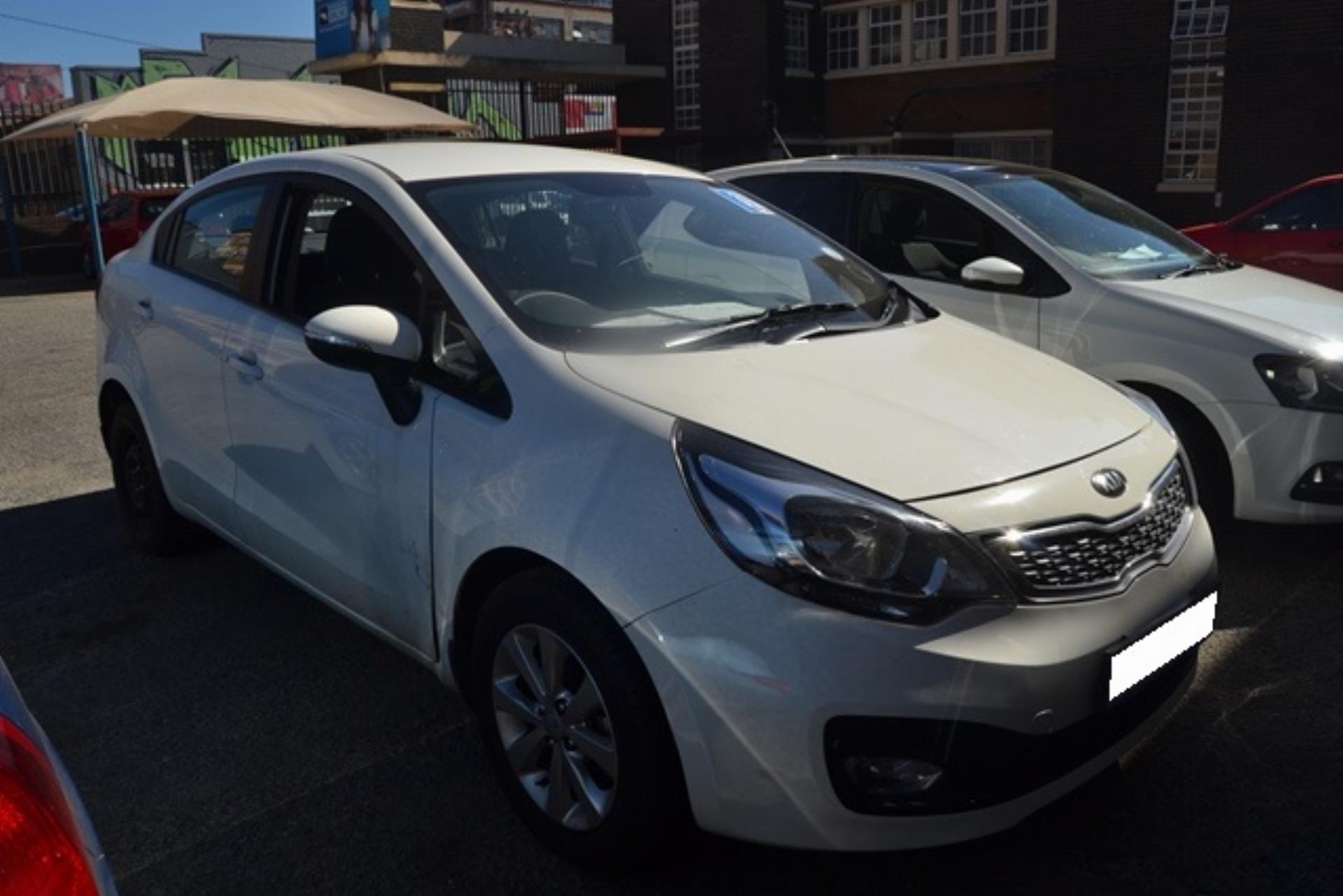 Repossessed Kia Rio 1.4 4DR 2014 on auction with a price of R 159,000. Kia Rio 1.4 4DR