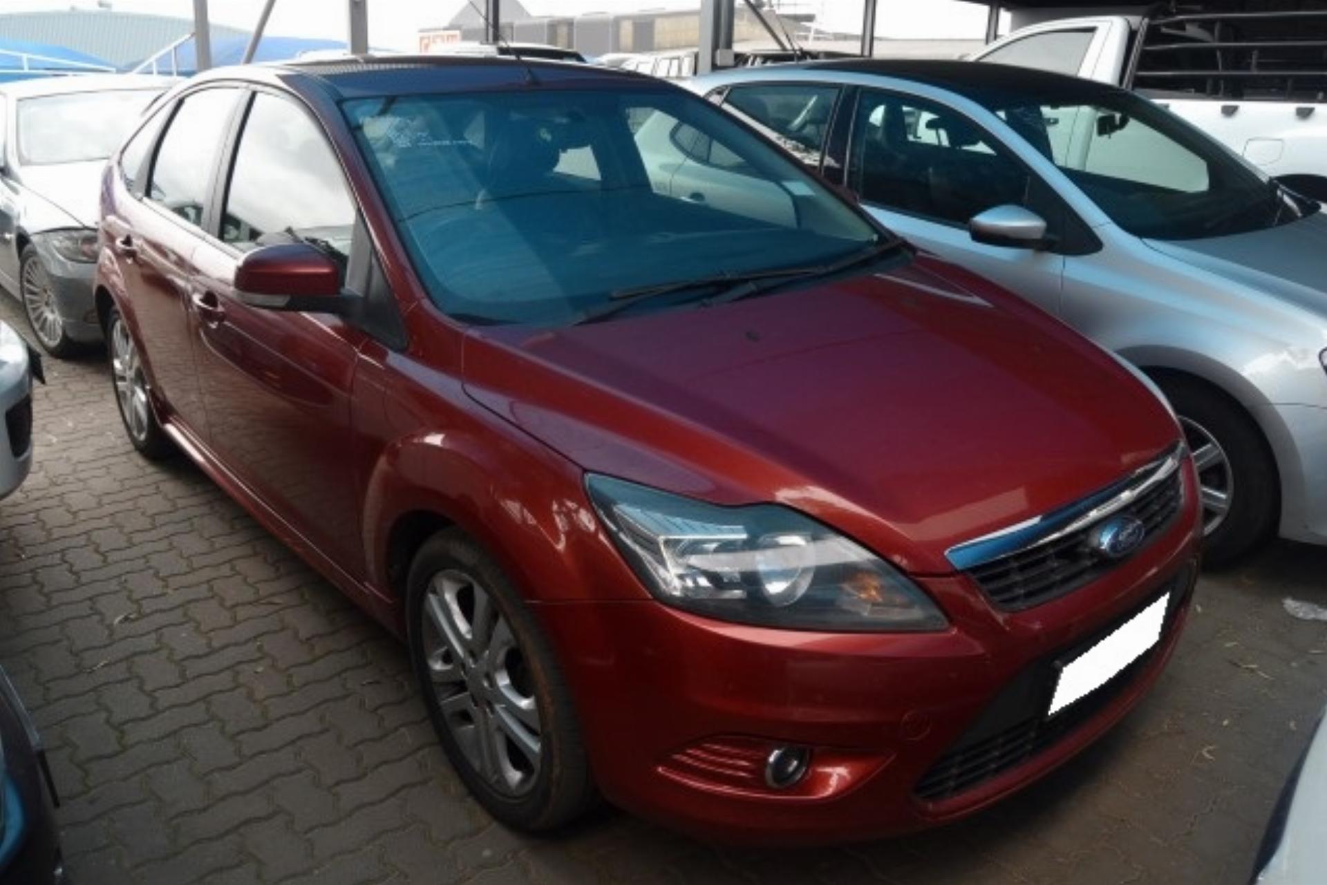 Ford Focus 1.8 5DR