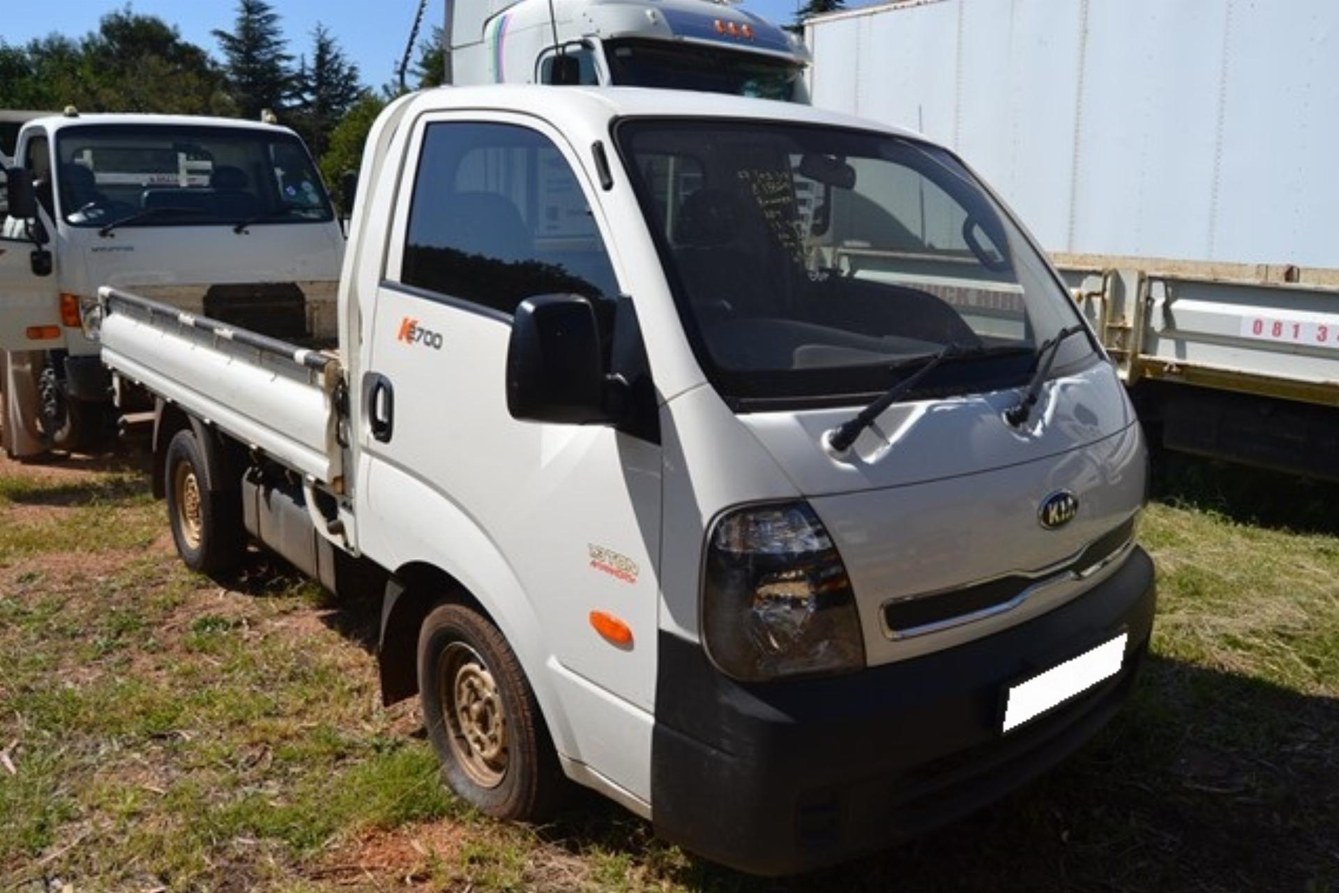 Repossessed Kia K2700 Workhorse P/U S/C 2015 on auction with a price of R 134,298. Kia K2700 Workhorse P/U S/C